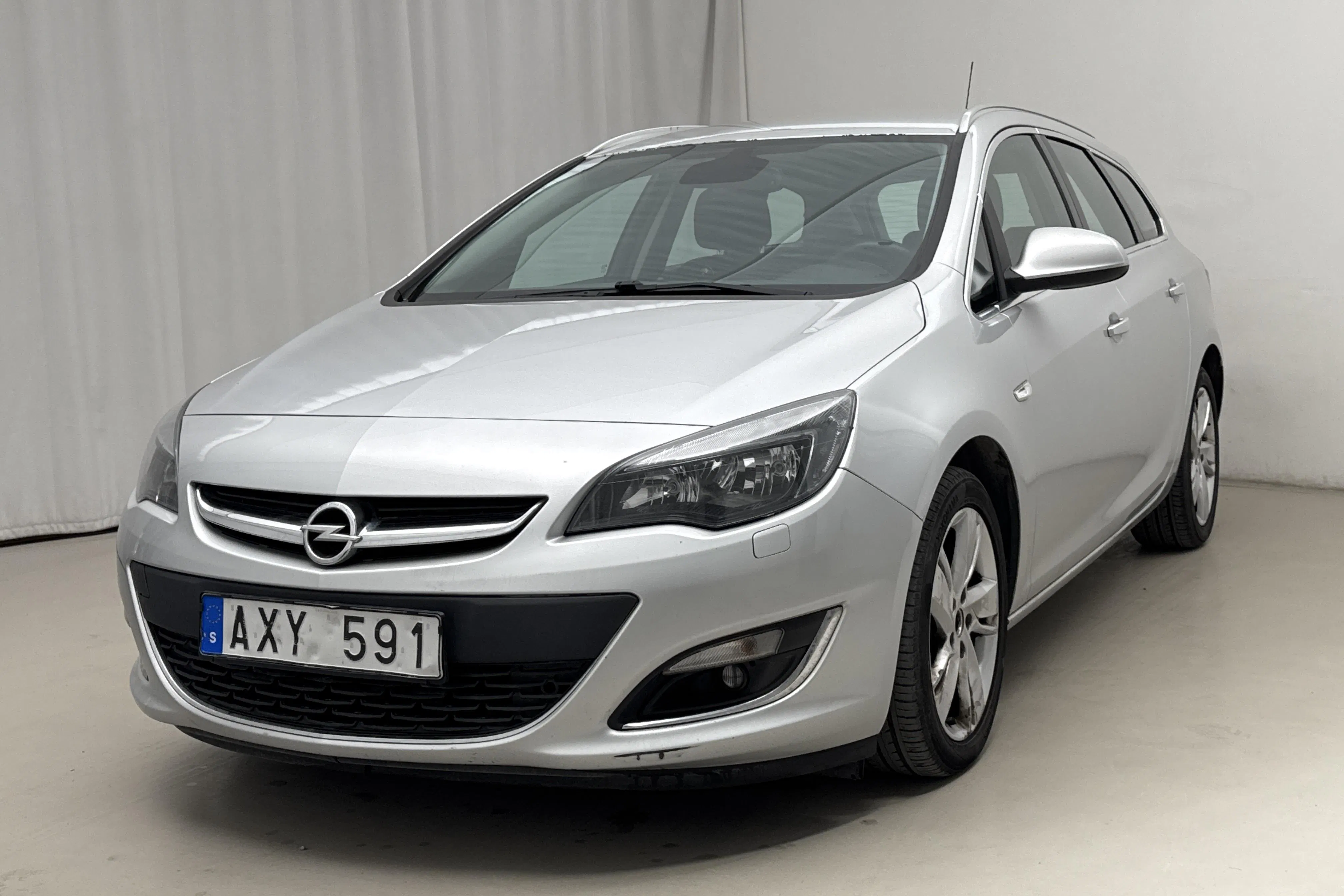 Presentationsfoto 1 av 13: Opel Astra 1.7 CDTI ecoFLEX Sports Tourer (110hk) - 19 624 mil - Manuell - grå - 2013