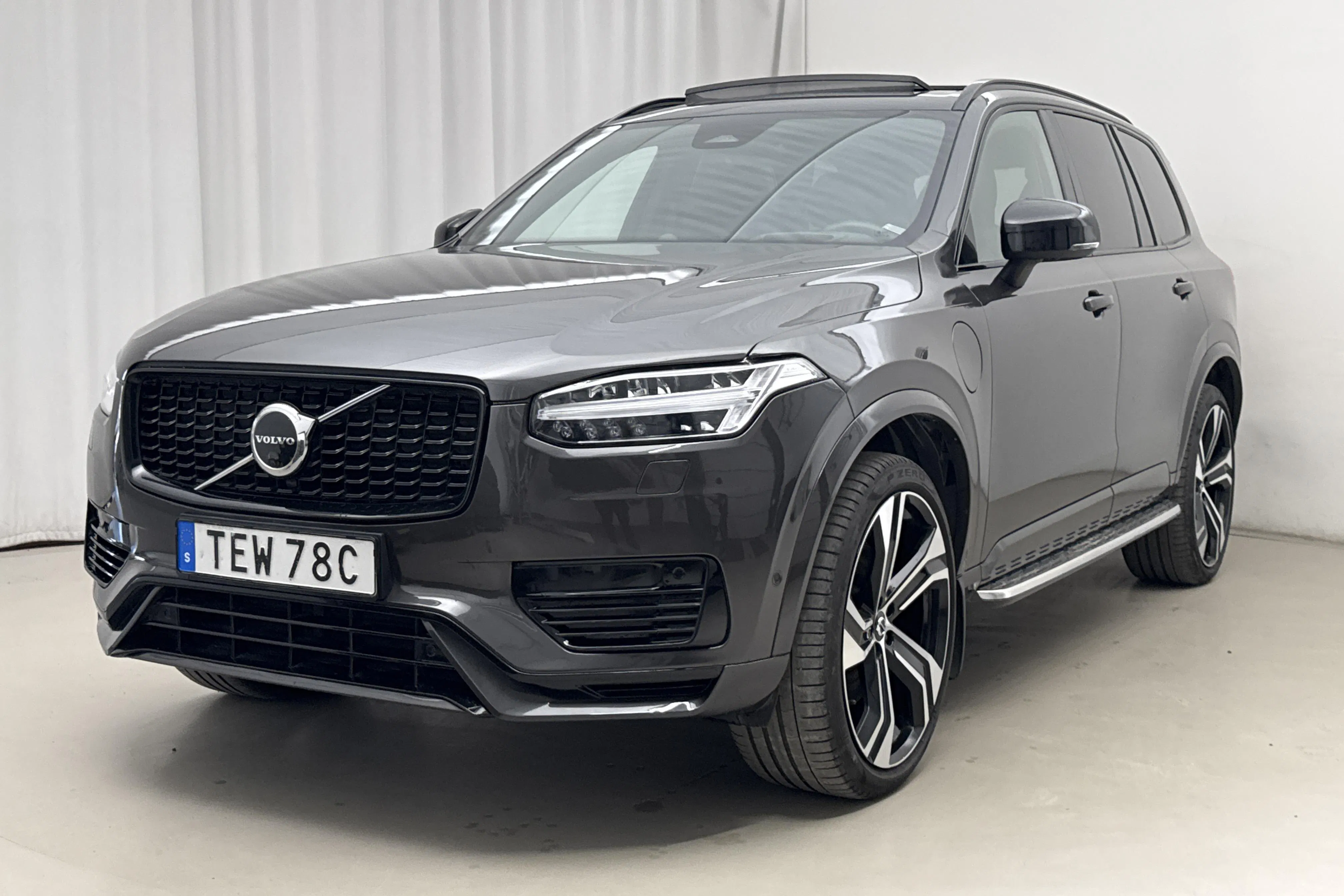 Volvo XC90 T8 AWD Recharge (455hk)