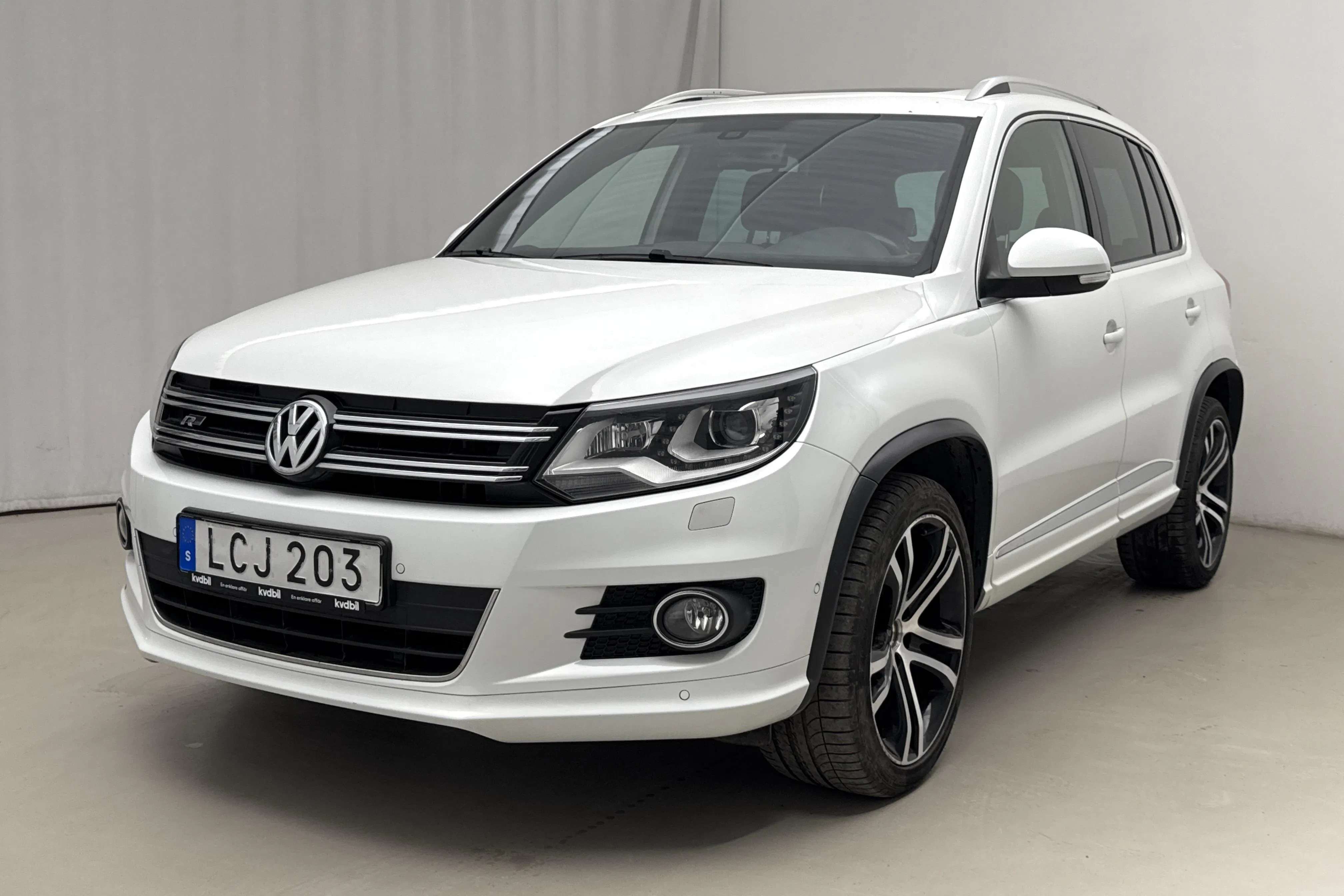 VW Tiguan 2.0 TDI 4MOTION BlueMotion Technology (184hk)