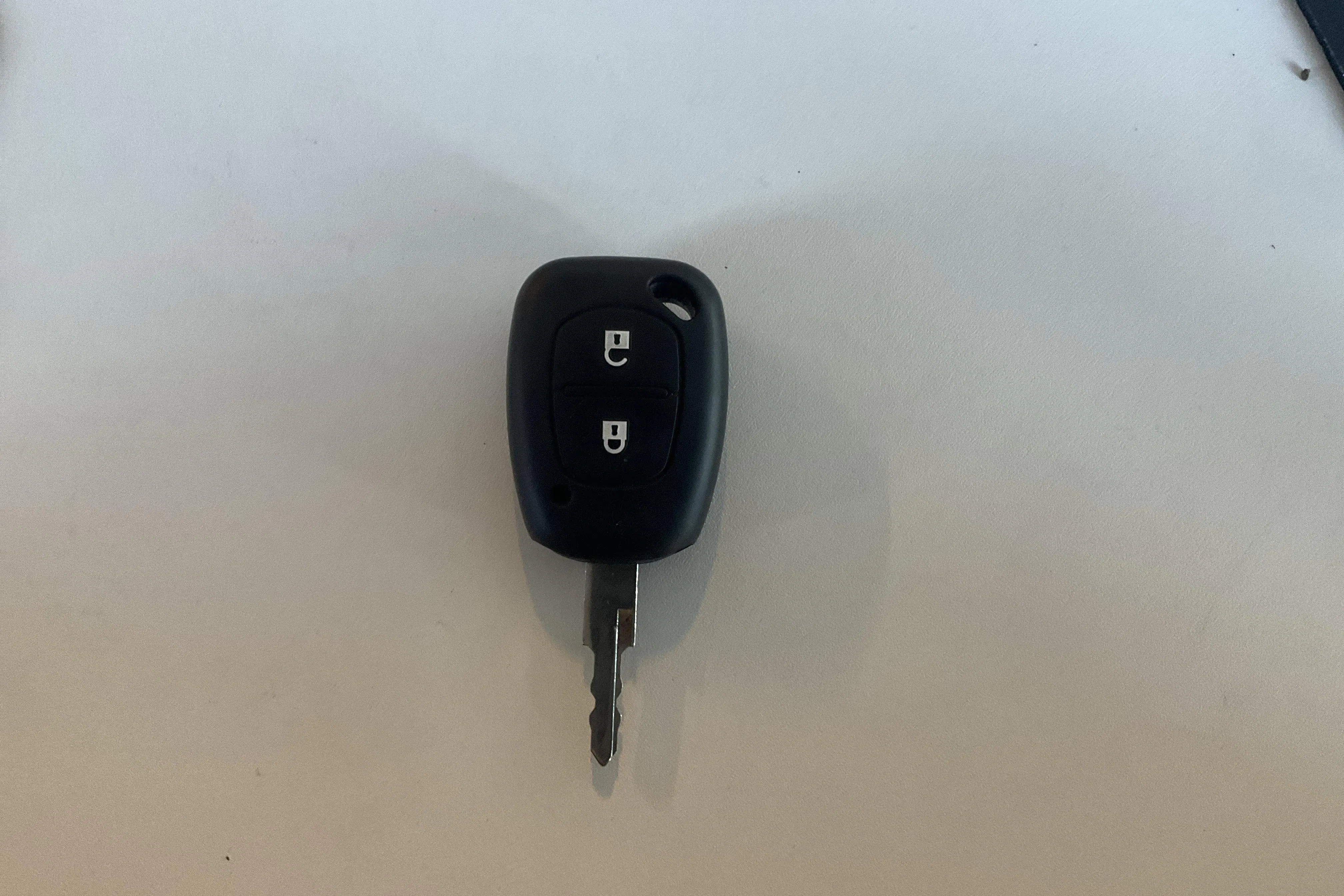 Presentation photo 13 of 13: Renault Trafic 2.0 dCi Skåp/Buss (115hk) - 147 280 km - Manual - red - 2013