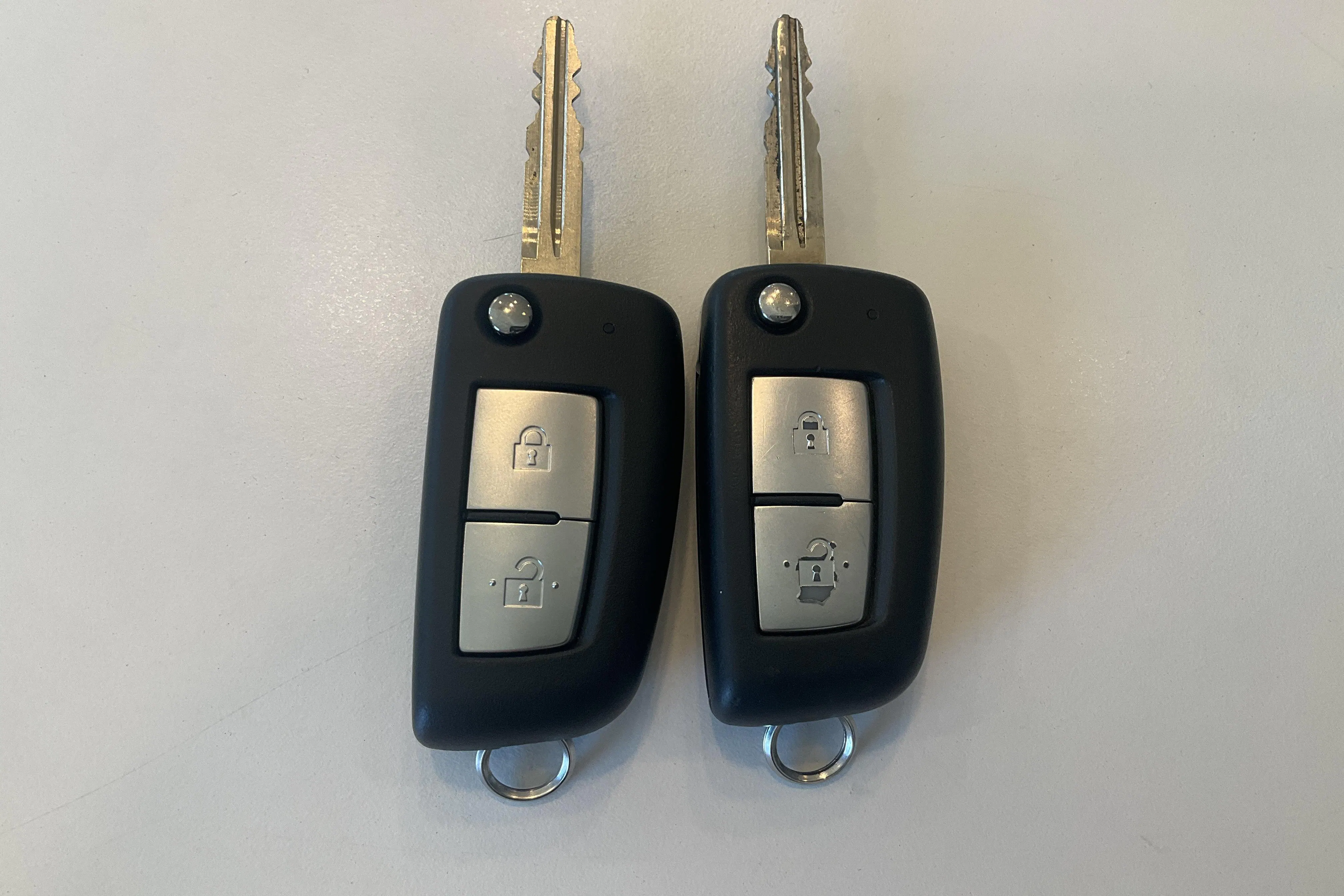 Presentation photo 16 of 16: Nissan Qashqai 1.2 (115hk) - 72 460 km - Automatic - gray - 2016