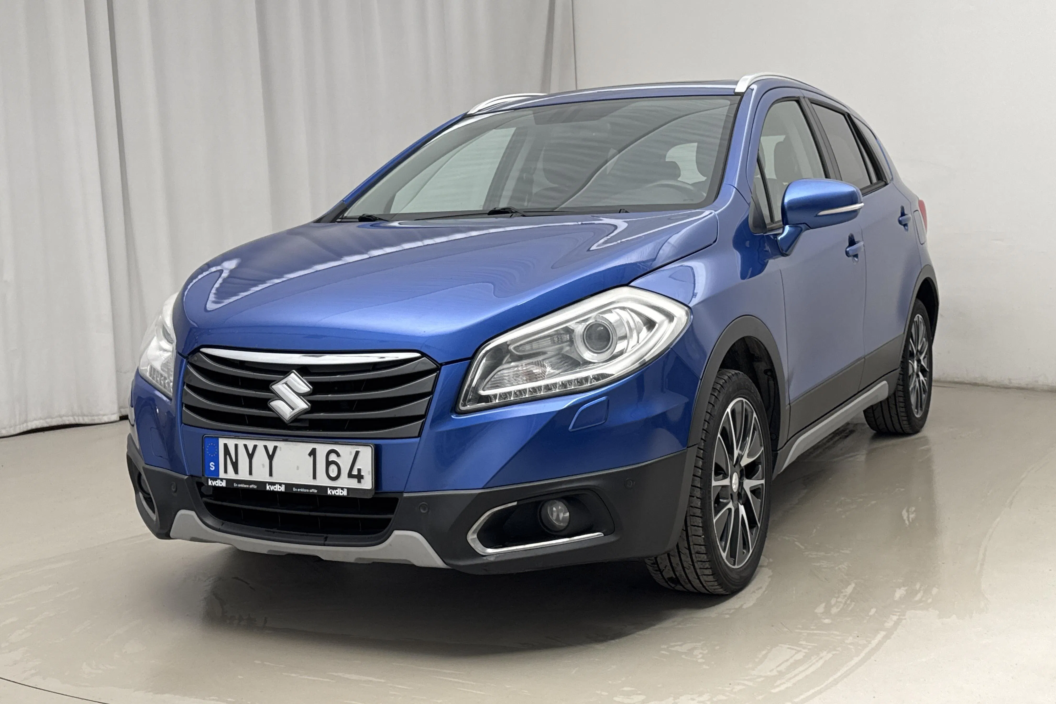 Presentation photo 1 of 21: Suzuki S-Cross 1.6 4x4 (120hk) - 203 580 km - Manual - blue - 2013