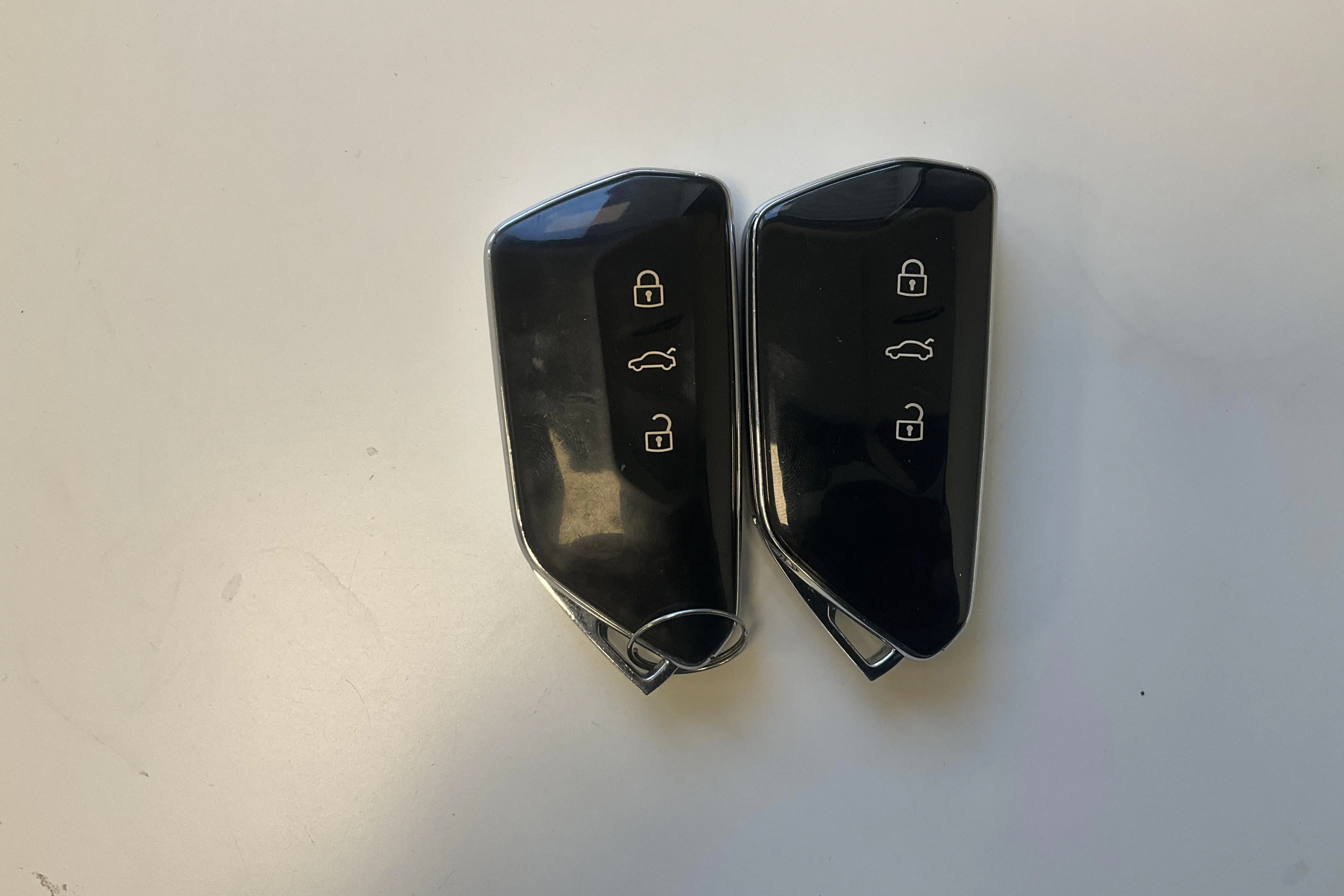 Presentationsfoto 16 av 16: VW ID.4 77kWh (204hk) - 5 429 mil - Automat - vit - 2021