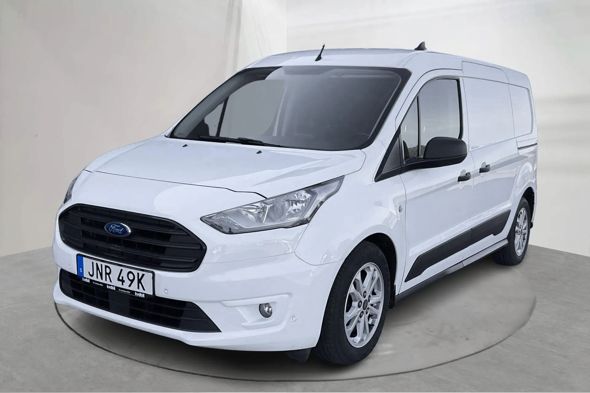 Presentationsfoto 1 av 16: Ford Transit Connect 1.5 EcoBlue (100hk) - 8 422 mil - Automat - vit - 2022
