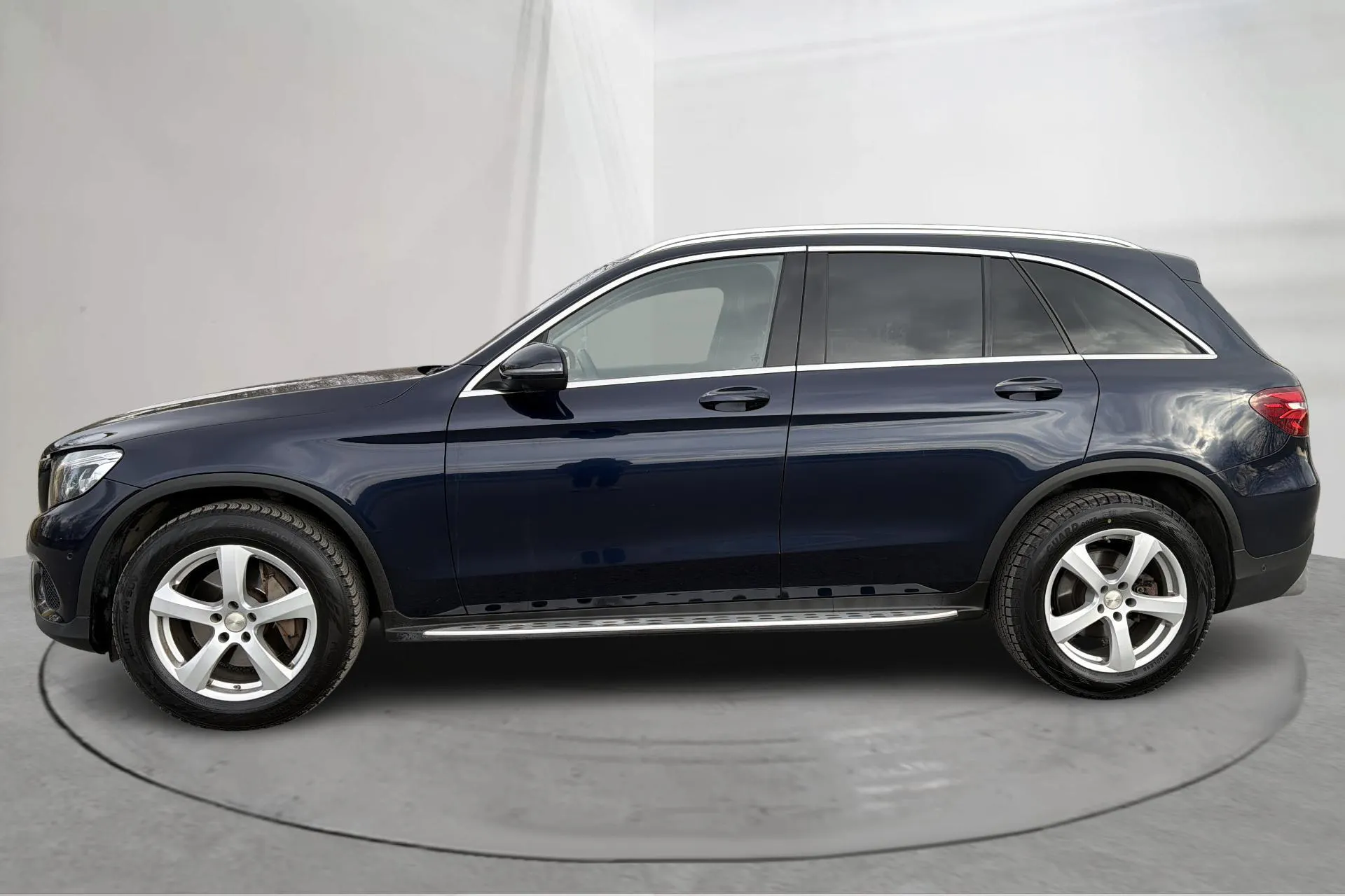 Presentation photo 2 of 16: Mercedes GLC 250 d 4MATIC X253 (204hk) - 202 410 km - Automatic - Dark Blue - 2017