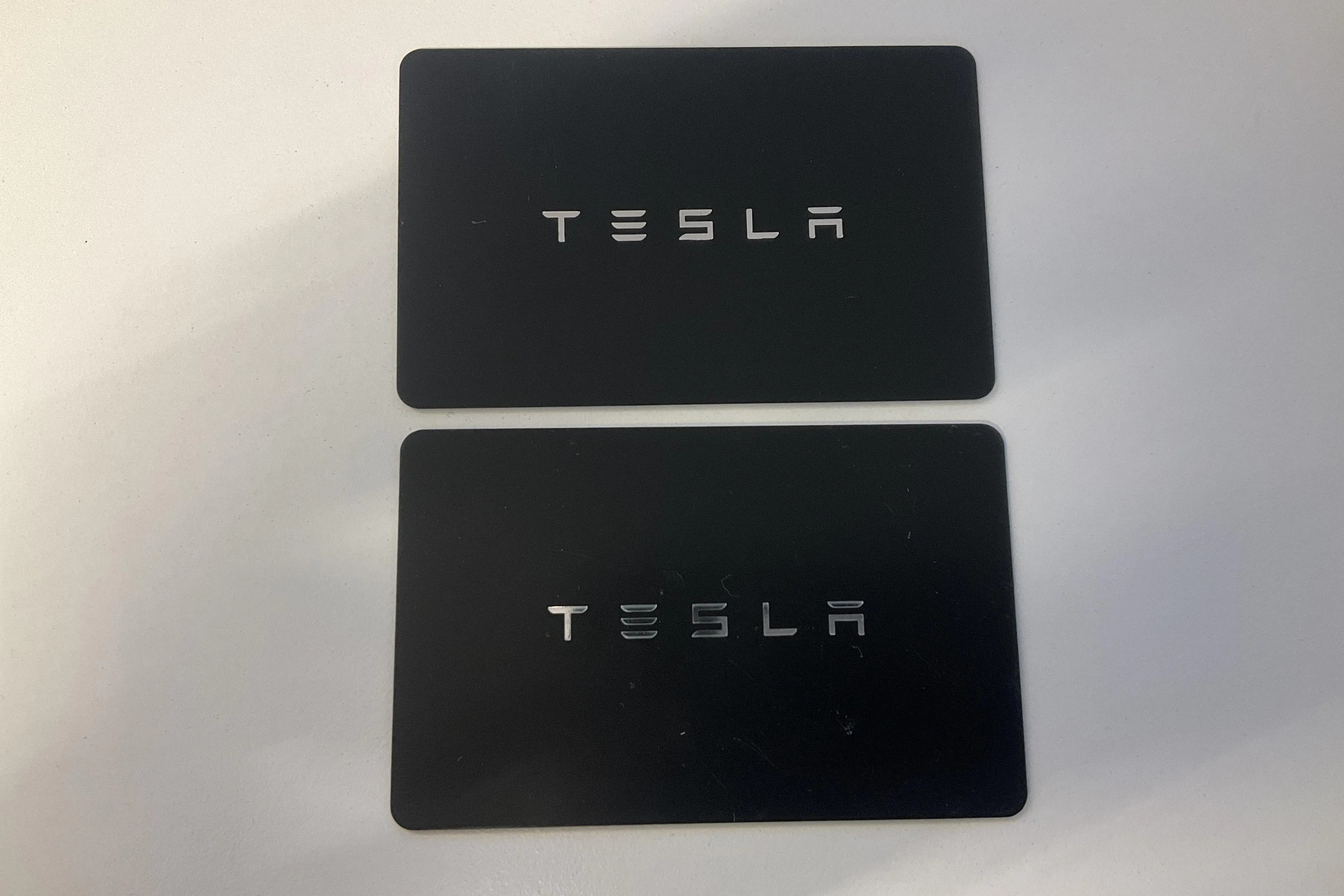 Presentationsfoto 20 av 20: Tesla Model Y Long Range Dual Motor AWD - 8 170 mil - Automat - röd - 2024