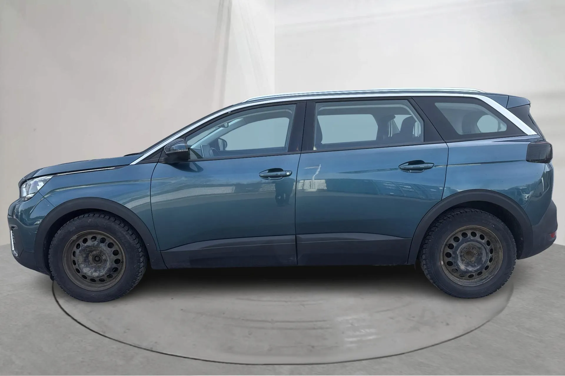 Presentationsfoto 2 av 14: Peugeot 5008 1.2 PureTech (130hk) - 10 148 mil - Automat - blå - 2018