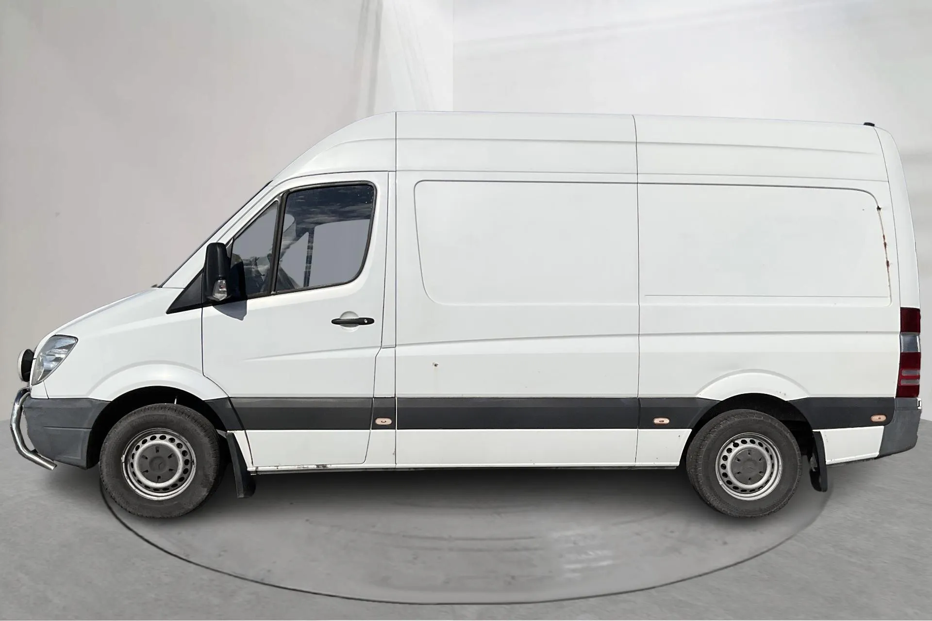 Presentation photo 2 of 16: Mercedes Sprinter 316 CDI (163hk) - 199 290 km - Manual - white - 2012