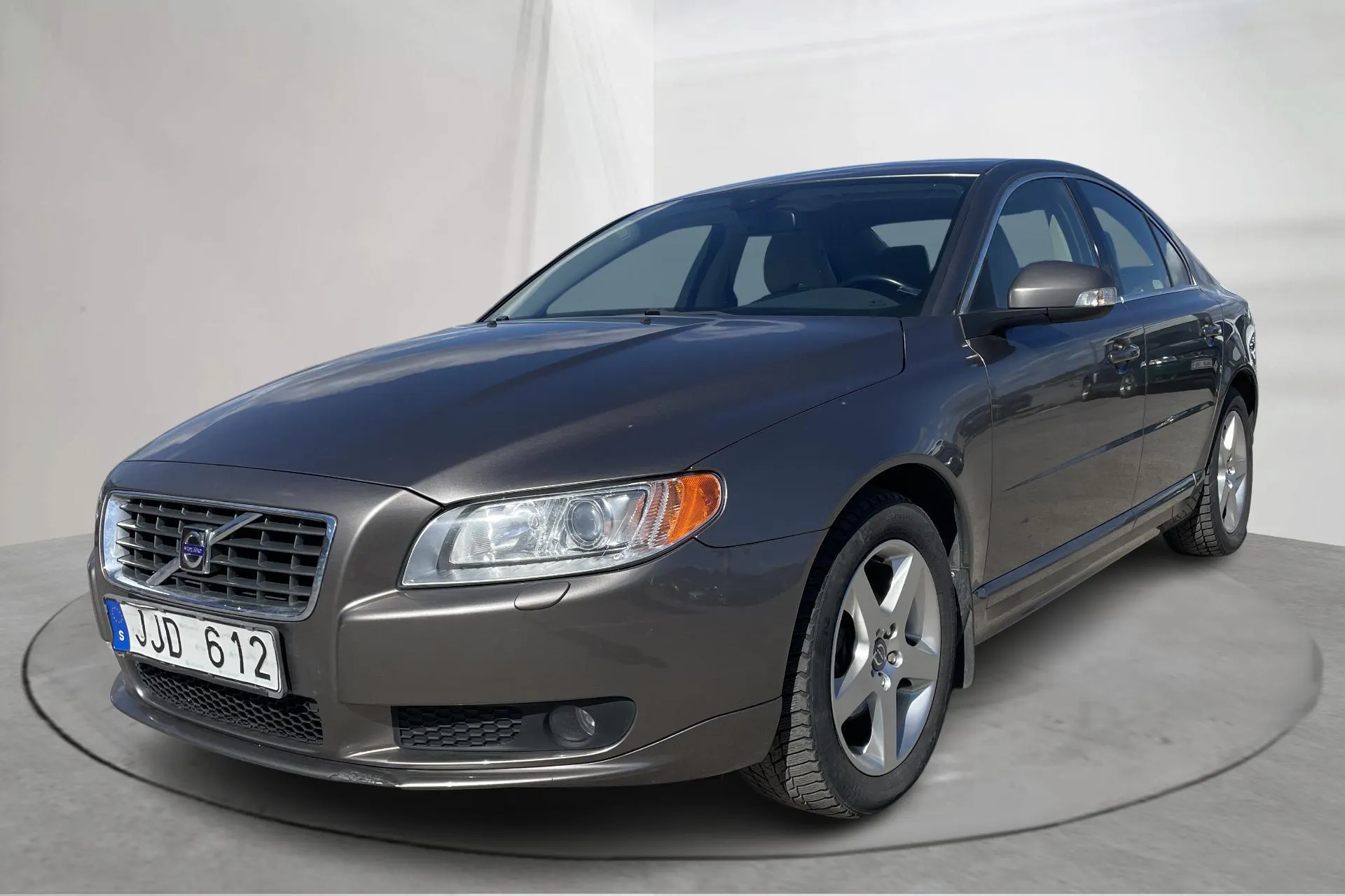 Presentation photo 1 of 17: Volvo S80 2.4D (163hk) - 193 040 km - Manual - gray - 2007
