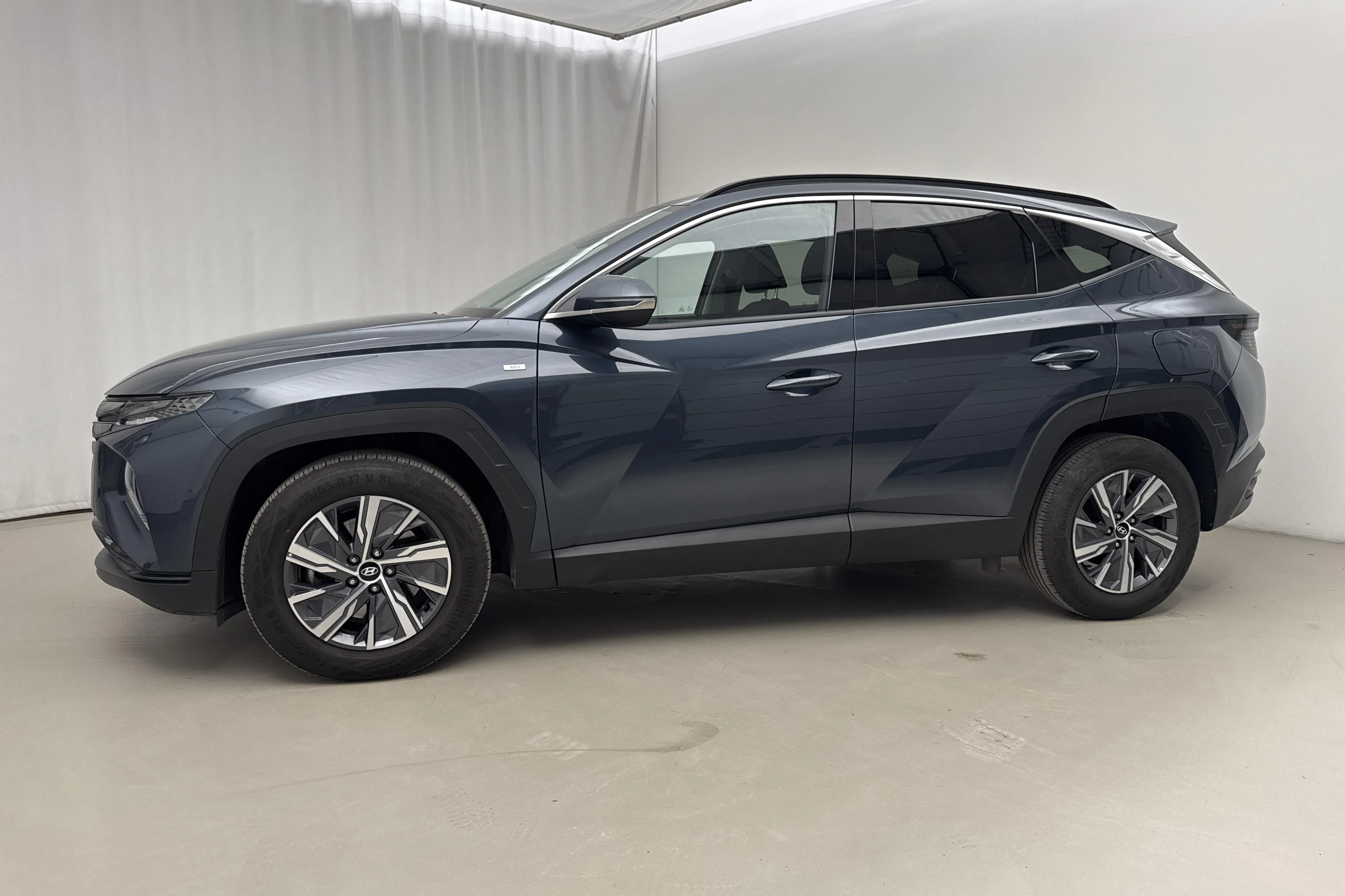 Presentationsfoto 2 av 18: Hyundai Tucson 1.6 T-GDi (150hk) - 2 353 mil - Automat - Dark Blue - 2023