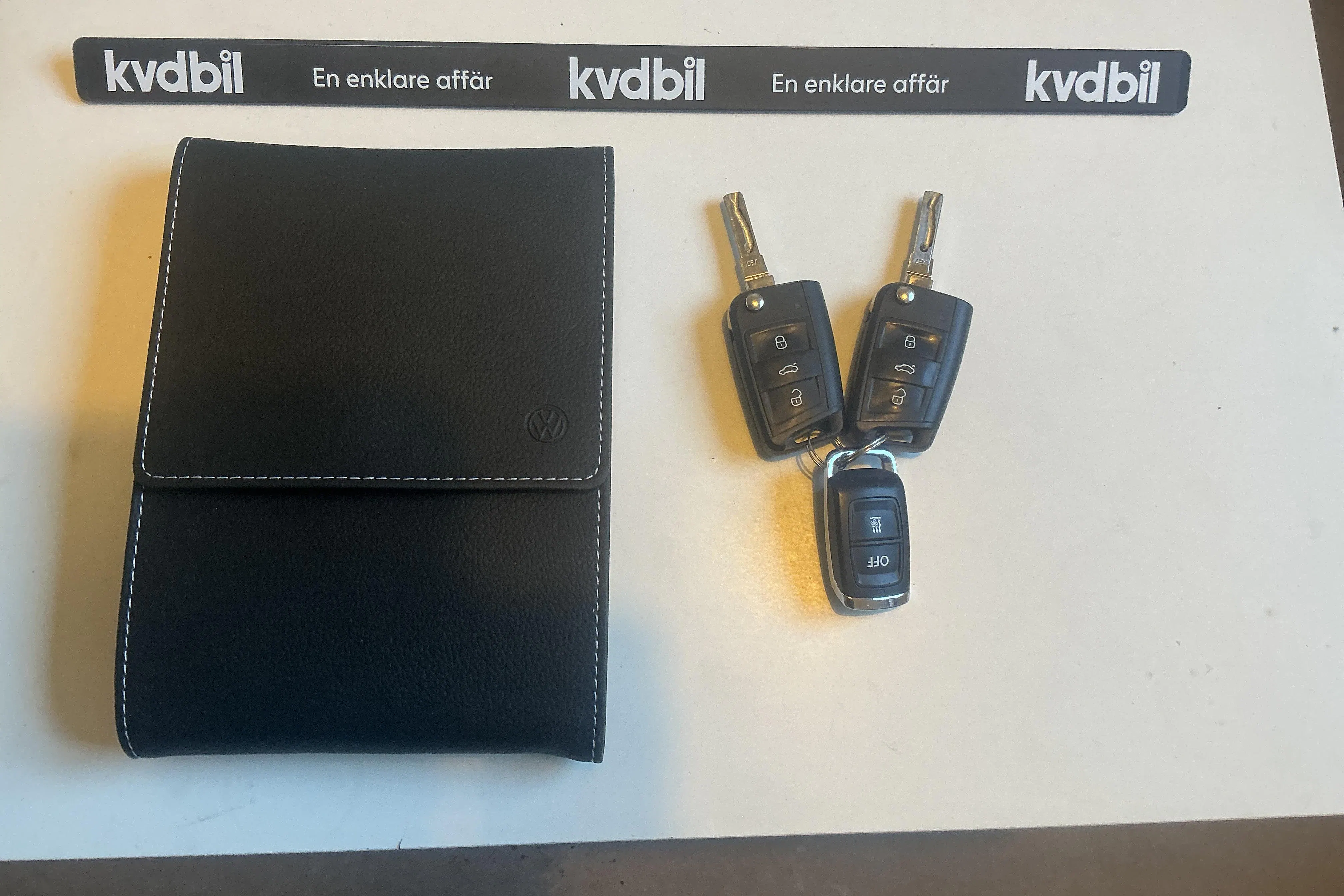 Presentationsfoto 20 av 20: VW Golf Alltrack 2.0 TDI 4MOTION (184hk) - 9 060 mil - Automat - röd - 2020