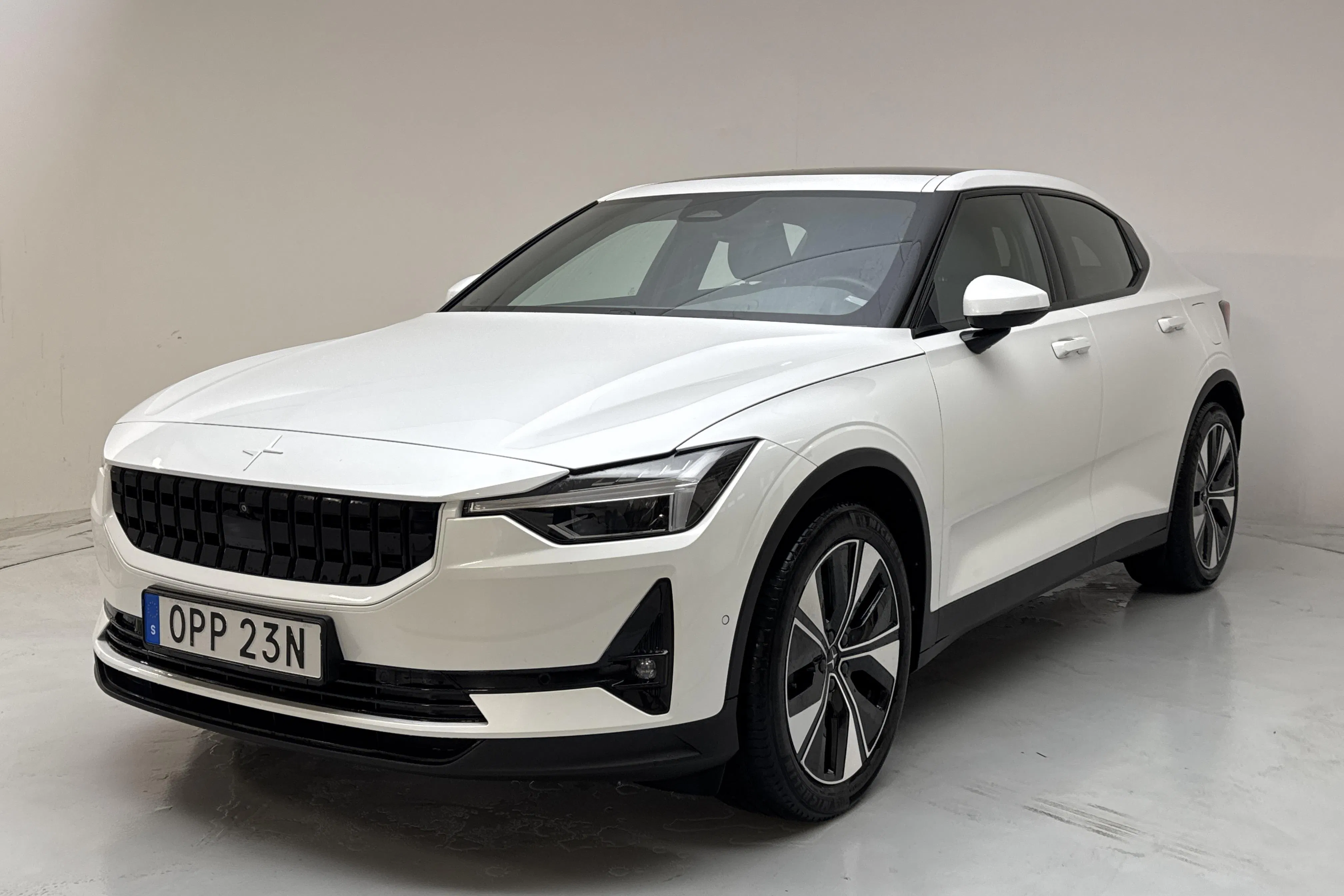 Presentationsfoto 1 av 17: Polestar 2 Long range Single motor (231hk) - 10 342 mil - Automat - vit - 2023