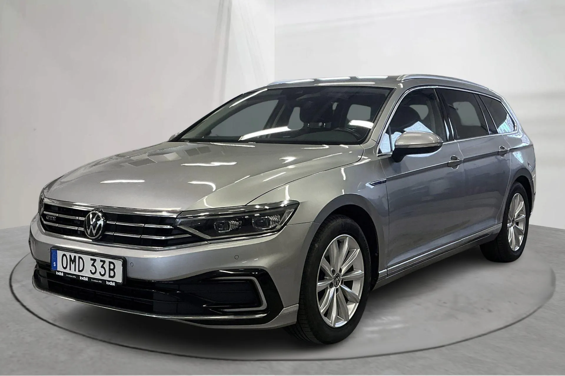 Presentation photo 1 of 17: VW Passat 1.4 GTE Sportscombi (218hk) - 194 430 km - Automatic - silver - 2022