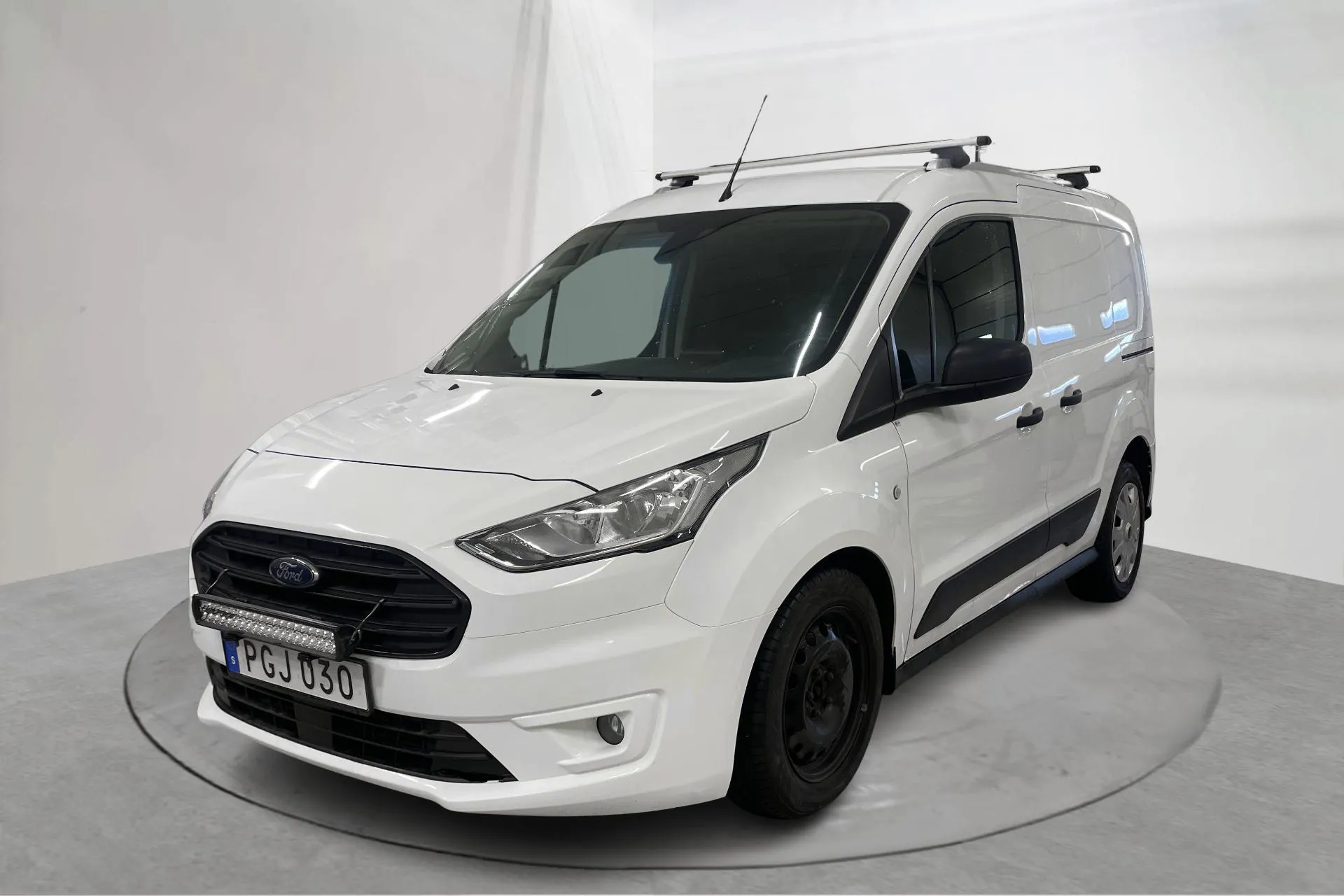 Præsentationsfoto 1 af 16: Ford Transit Connect 1.5 EcoBlue (100hk) - 46 100 kilometer - Salgsautomat - Hvid - 2018