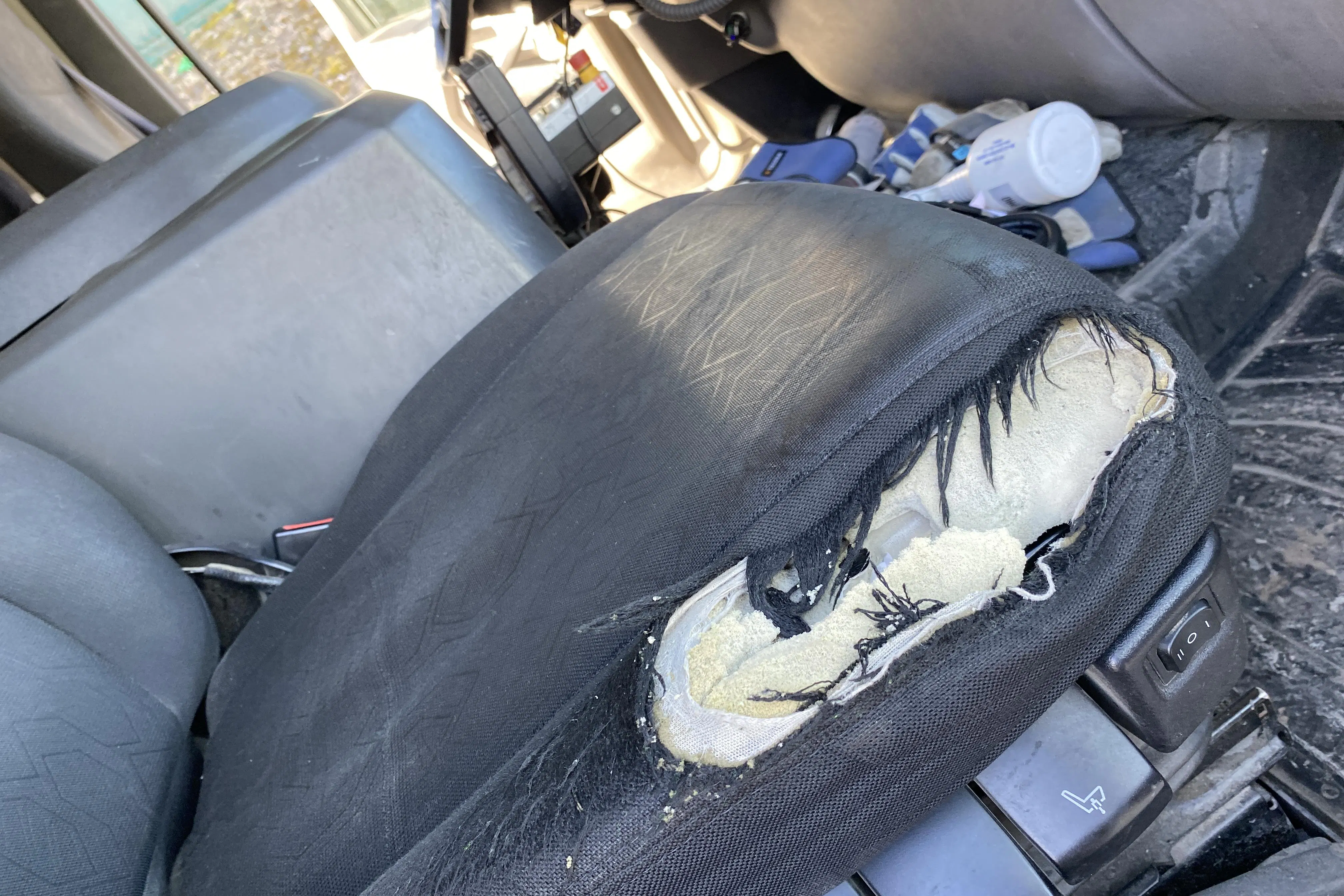 Presentationsfoto 36 av 36: SCANIA L360B 6X2*4 NB - 99 781 km - Automat - vit - 2018