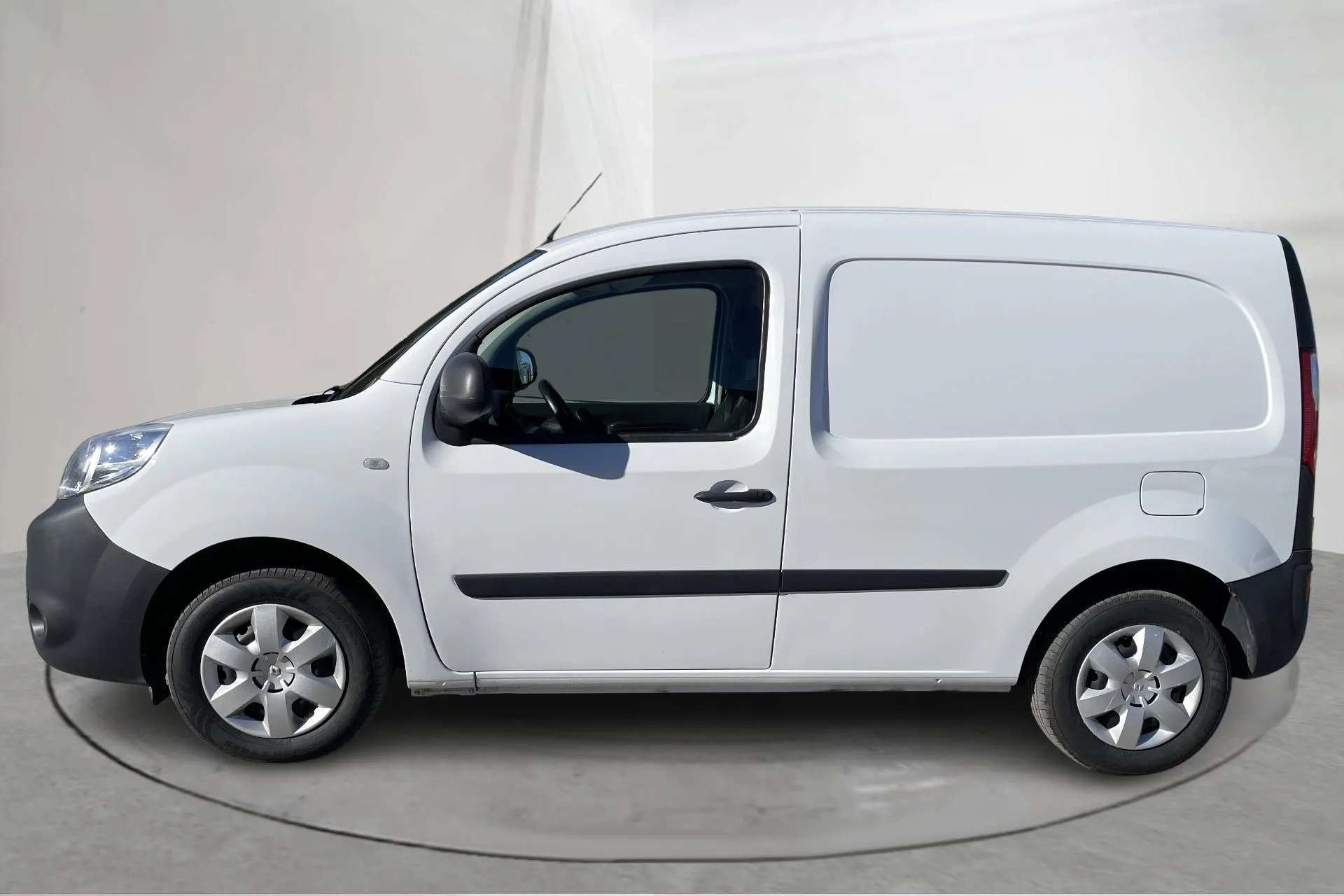 Presentation photo 2 of 16: Renault Kangoo 1.5 dCi Skåp (80hk) - 107 910 km - Manual - white - 2020