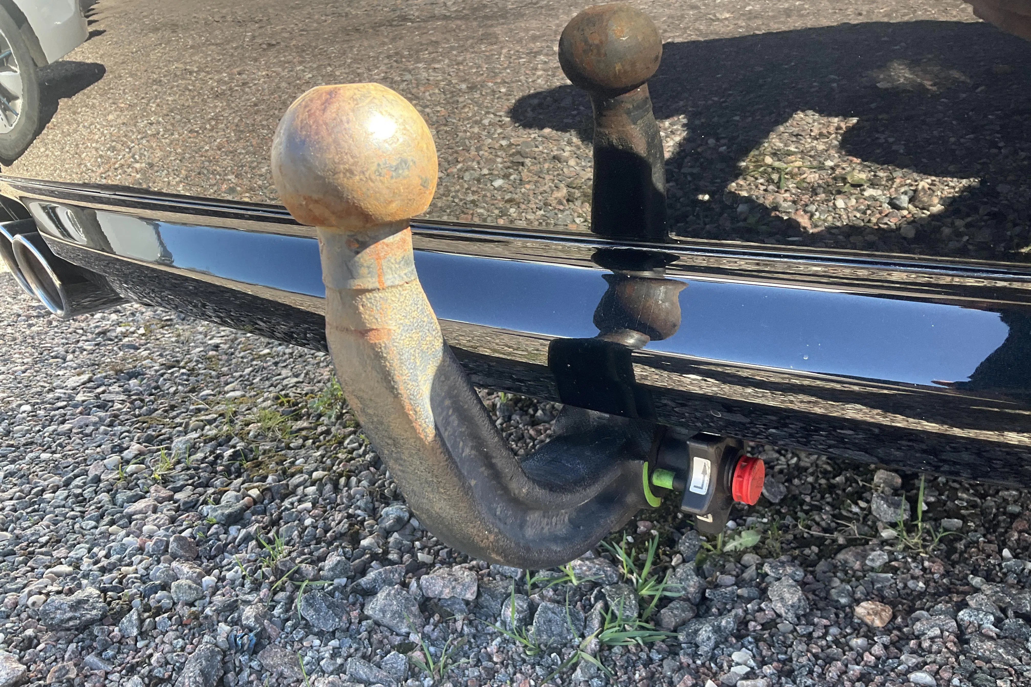 Presentation photo 14 of 14: BMW 520d Touring, F11 (200hk) - 255 250 km - Automatic - black - 2013