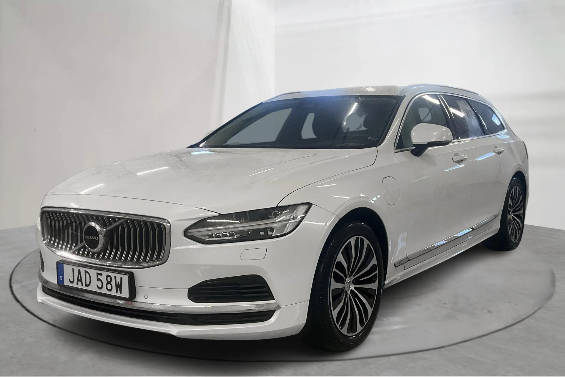 Volvo V90 T6 AWD Recharge (350hk)