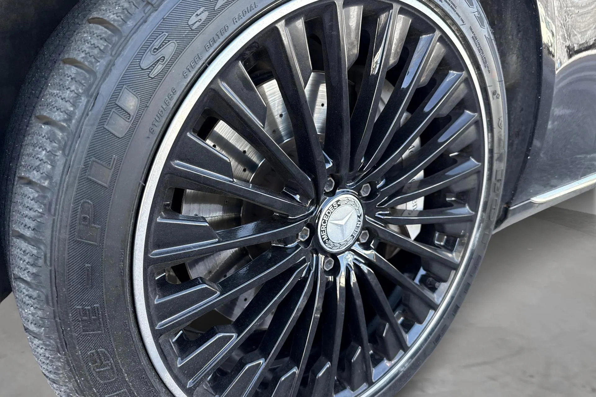 Presentationsfoto 20 av 20: Mercedes E 300 de Kombi S213 (316hk) - 18 575 mil - Automat - svart - 2019