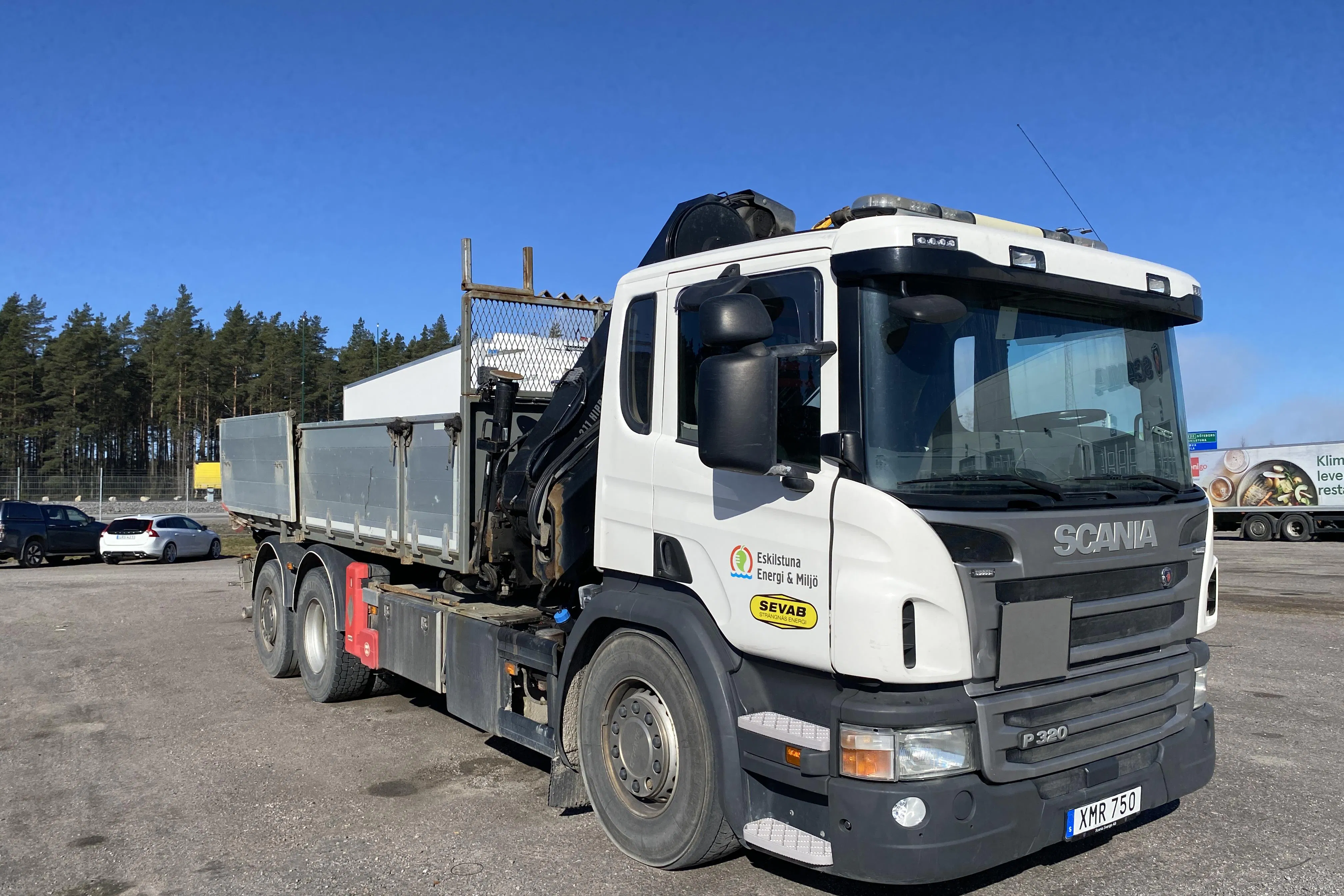 Presentationsfoto 1 av 49: SCANIA P320LB6X2*4HNB - 262 638 km - Automat - 2015