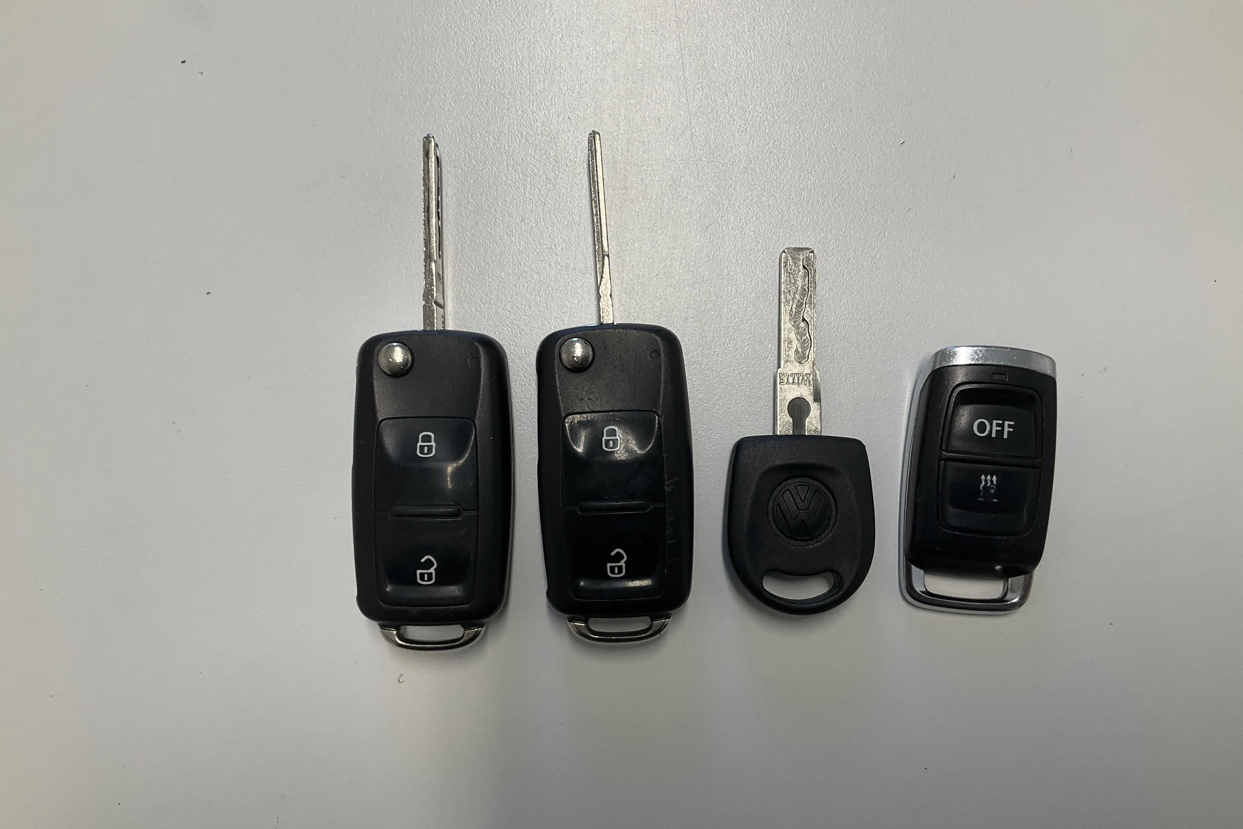 Presentation photo 14 of 14: VW Transporter T6 2.0 TDI BMT Skåp (150hk) - 326 950 km - Automatic - white - 2018