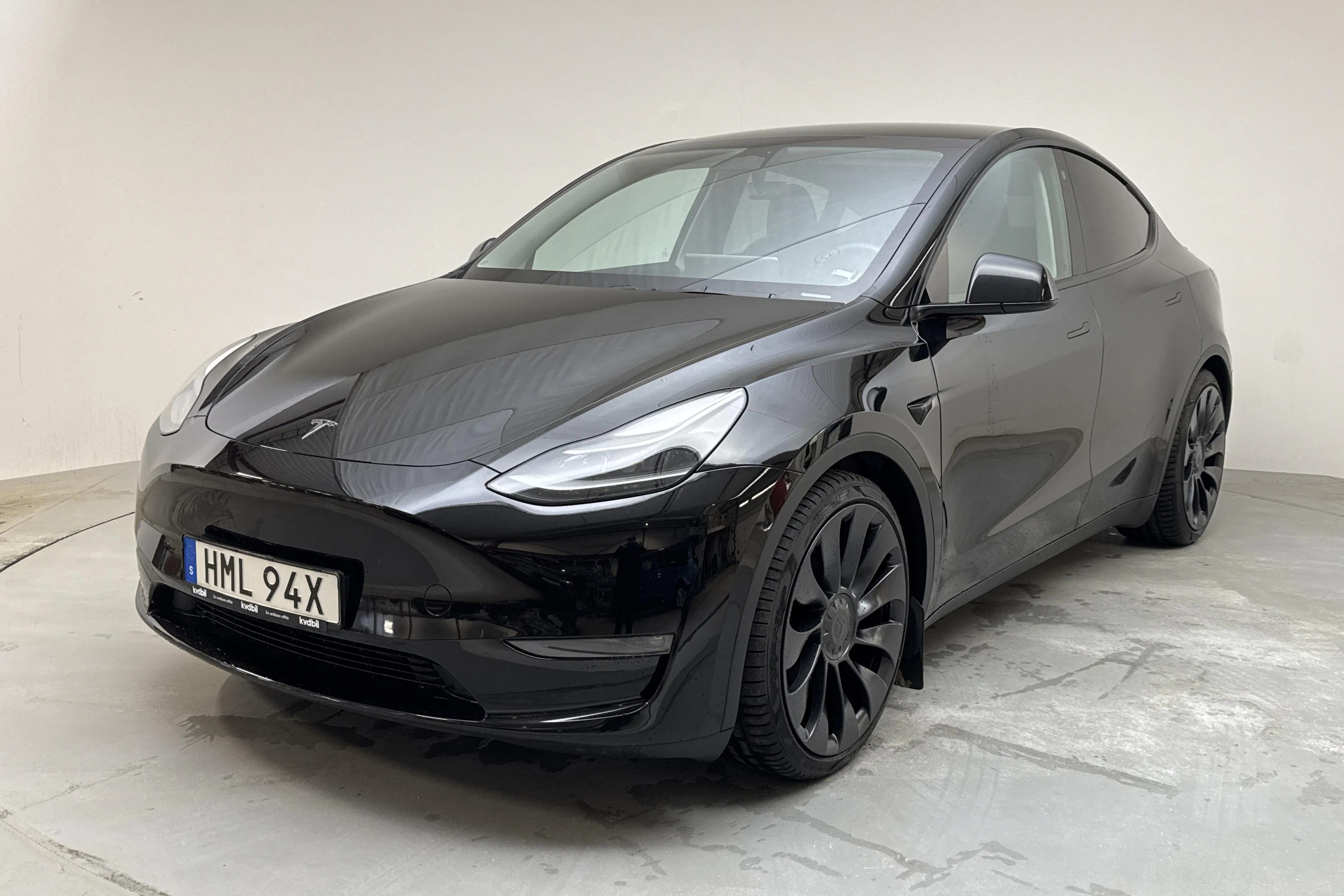 Tesla Model Y Performance Dual Motor AWD