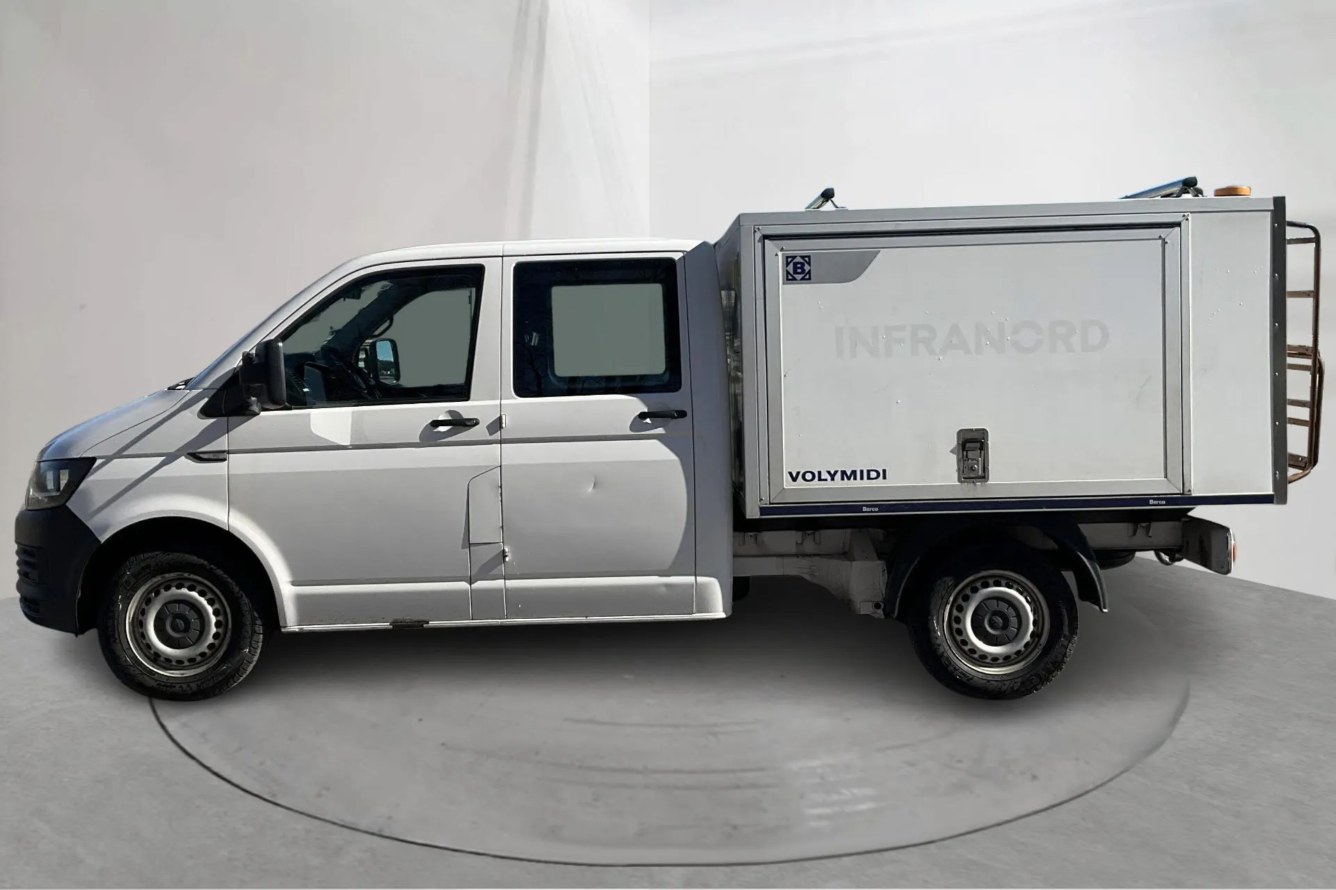 Presentationsfoto 2 av 13: VW Transporter T6 2.0 TDI BMT 4MOTION (150hk) - 18 203 mil - Manuell - vit - 2017