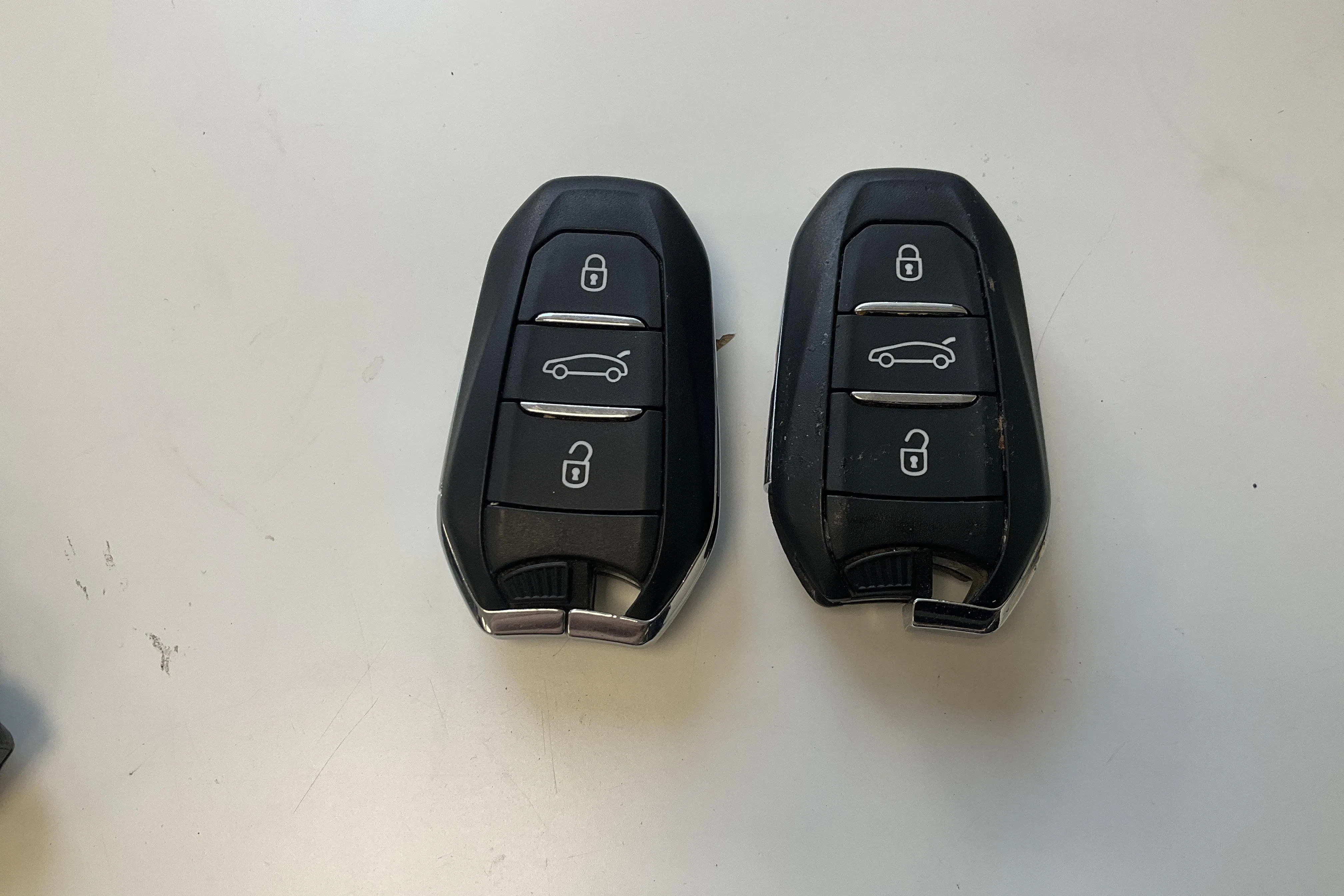 Presentation photo 14 of 14: Citroën C5 Aircross PureTech (180hk) - 157 050 km - Automatic - white - 2019