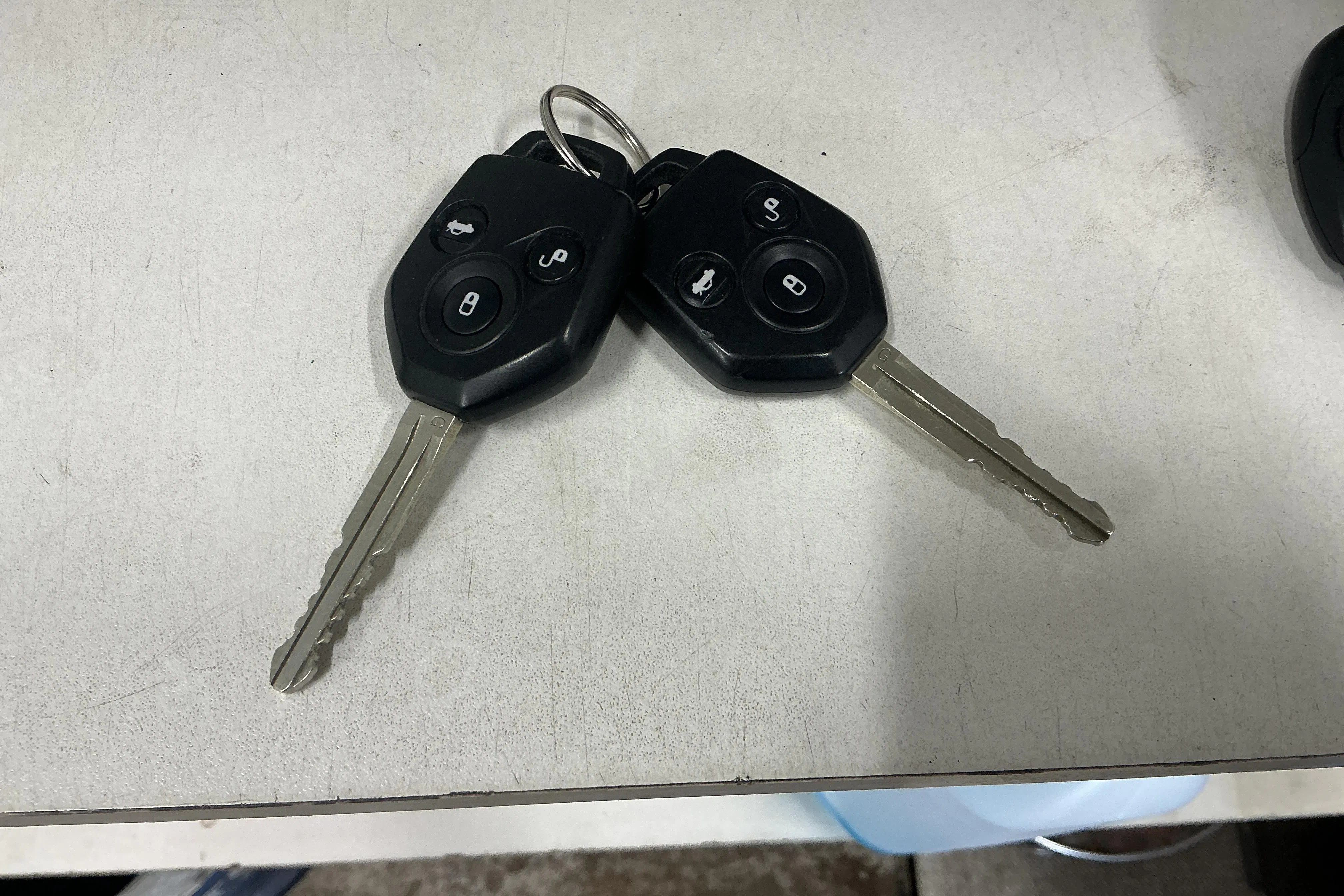 Presentation photo 17 of 17: Subaru XV 2.0i (150hk) - 90 880 km - Automatic - silver - 2016