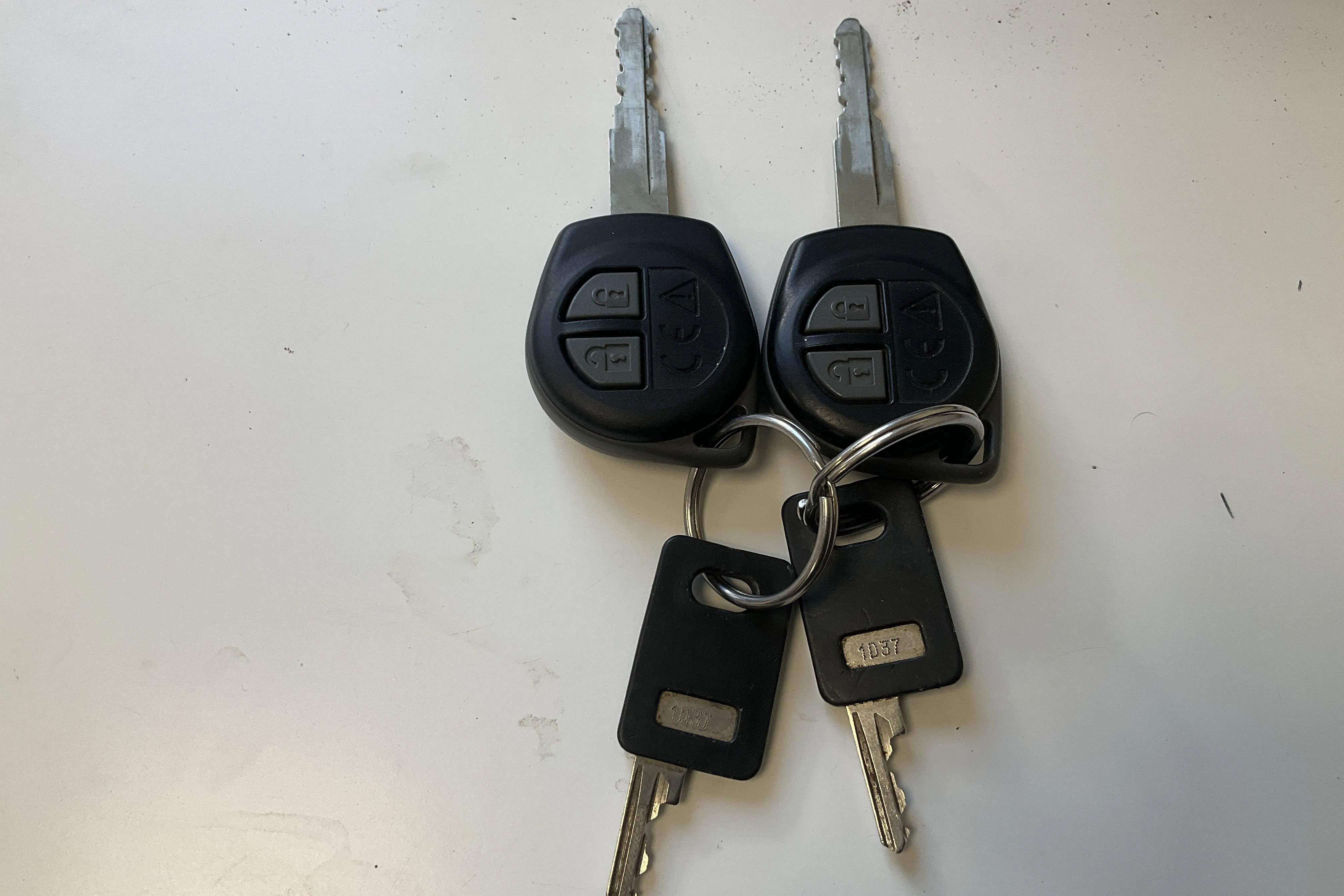 Presentationsfoto 15 av 15: Suzuki Jimny 1.5 4X4 (102hk) - 5 065 mil - Automat - Dark Green - 2019