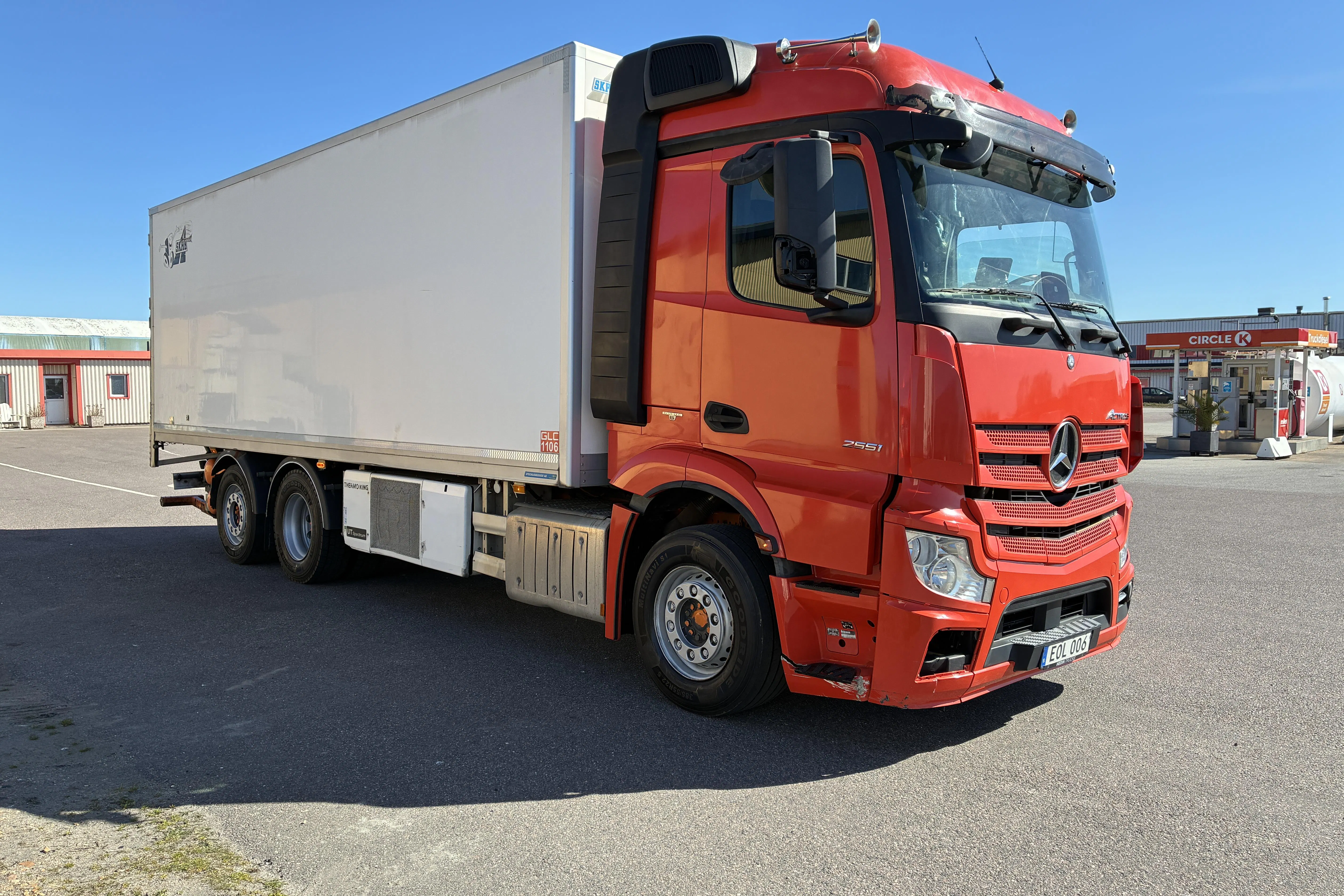 Presentationsfoto 2 av 70: MERCEDES ACTROS 2551 - 637 572 km - Automat - 2016