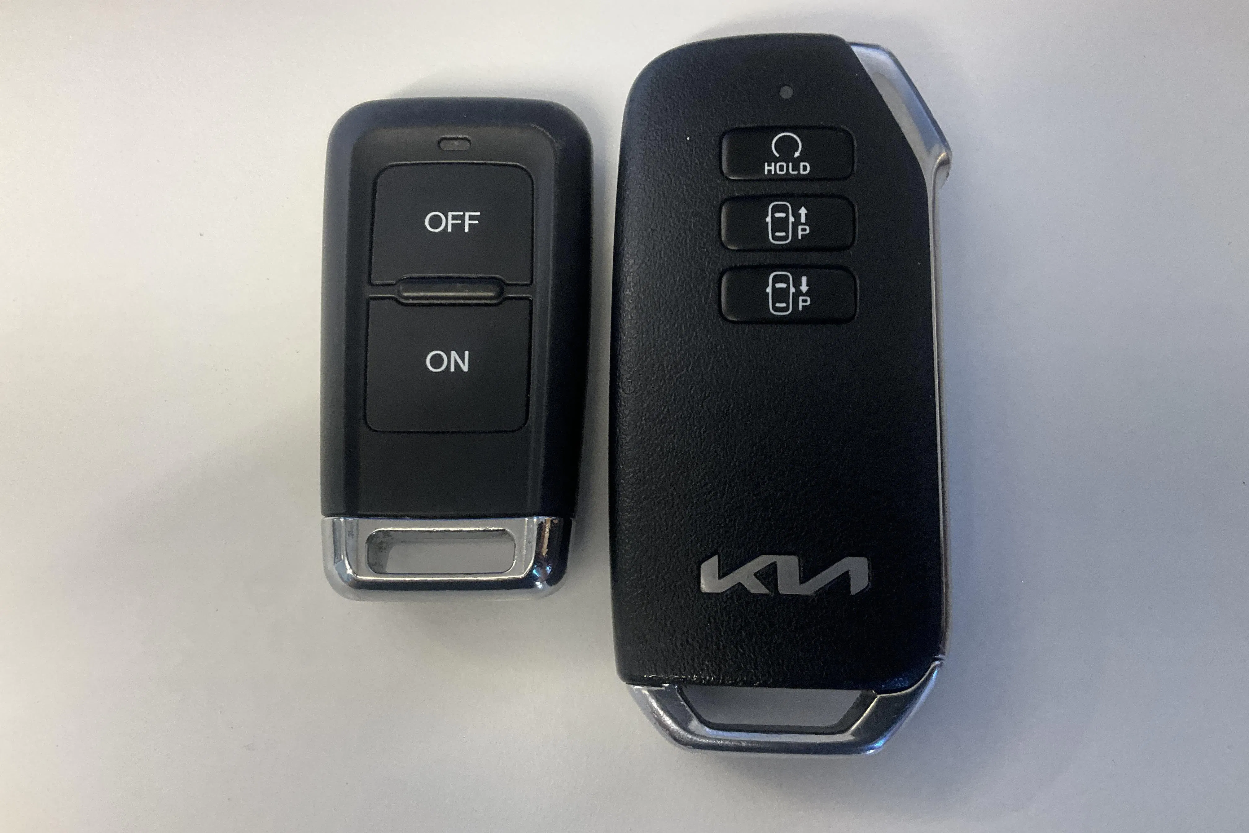 Presentationsfoto 23 av 23: KIA Sportage PHEV AWD (265hk) - 3 101 mil - Automat - vit - 2025