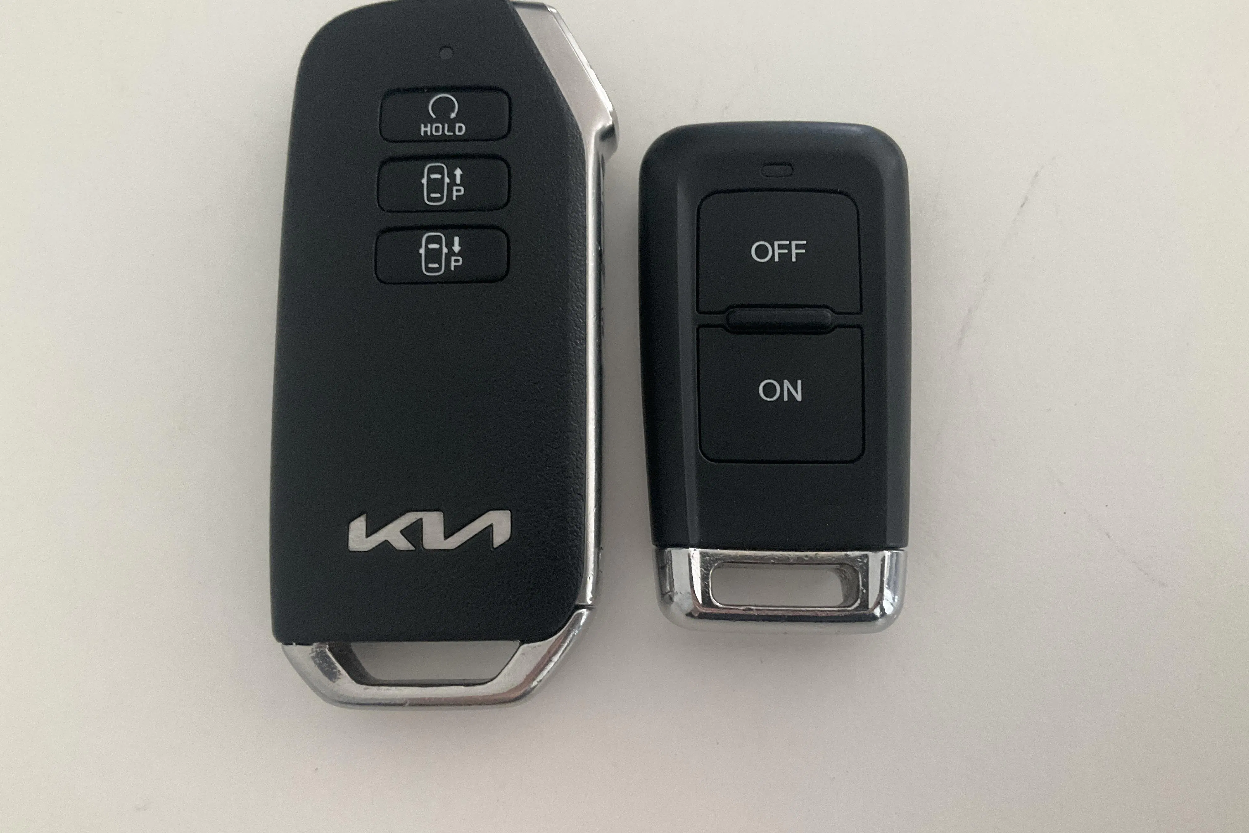 Presentationsfoto 23 av 23: KIA Sportage PHEV AWD (265hk) - 6 824 mil - Automat - vit - 2025