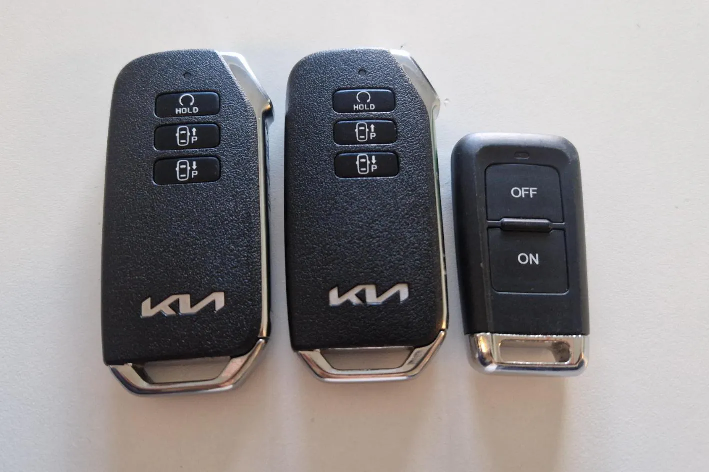 Presentation photo 23 of 23: KIA Sportage PHEV AWD (265hk) - 61 990 km - Automatic - white - 2025