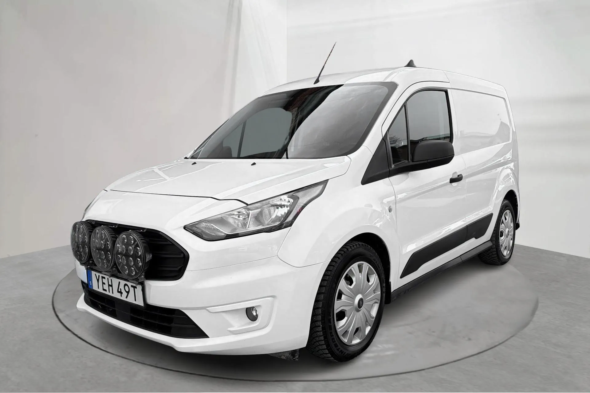 Presentation photo 1 of 15: Ford Transit Connect 1.0T Ecoboost E85 (100hk) - 105 790 km - Manual - white - 2023