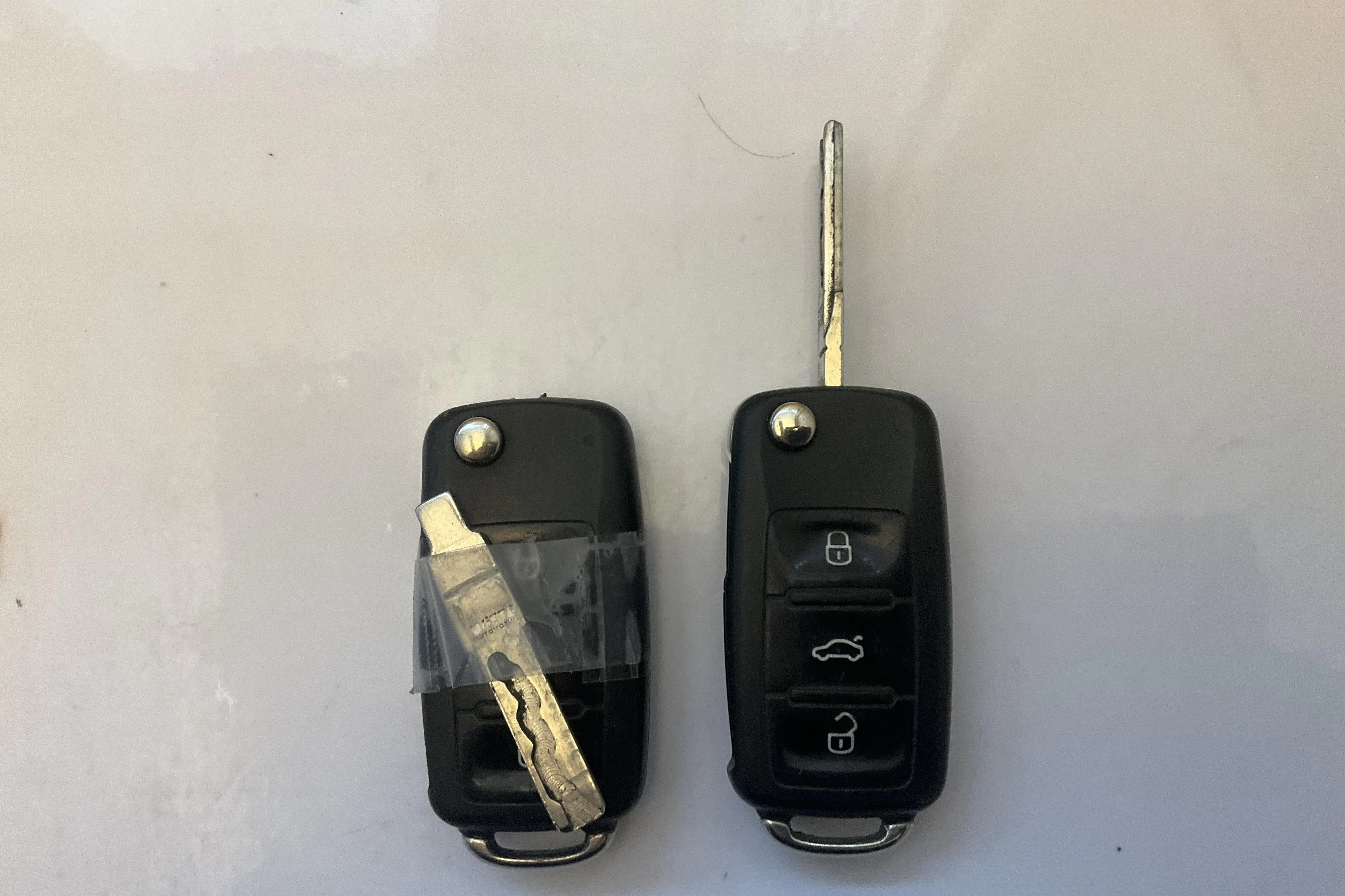 Presentation photo 12 of 12: VW Caddy 1.6 TDI Maxi Skåp (102hk) - 187 380 km - Automatic - white - 2014