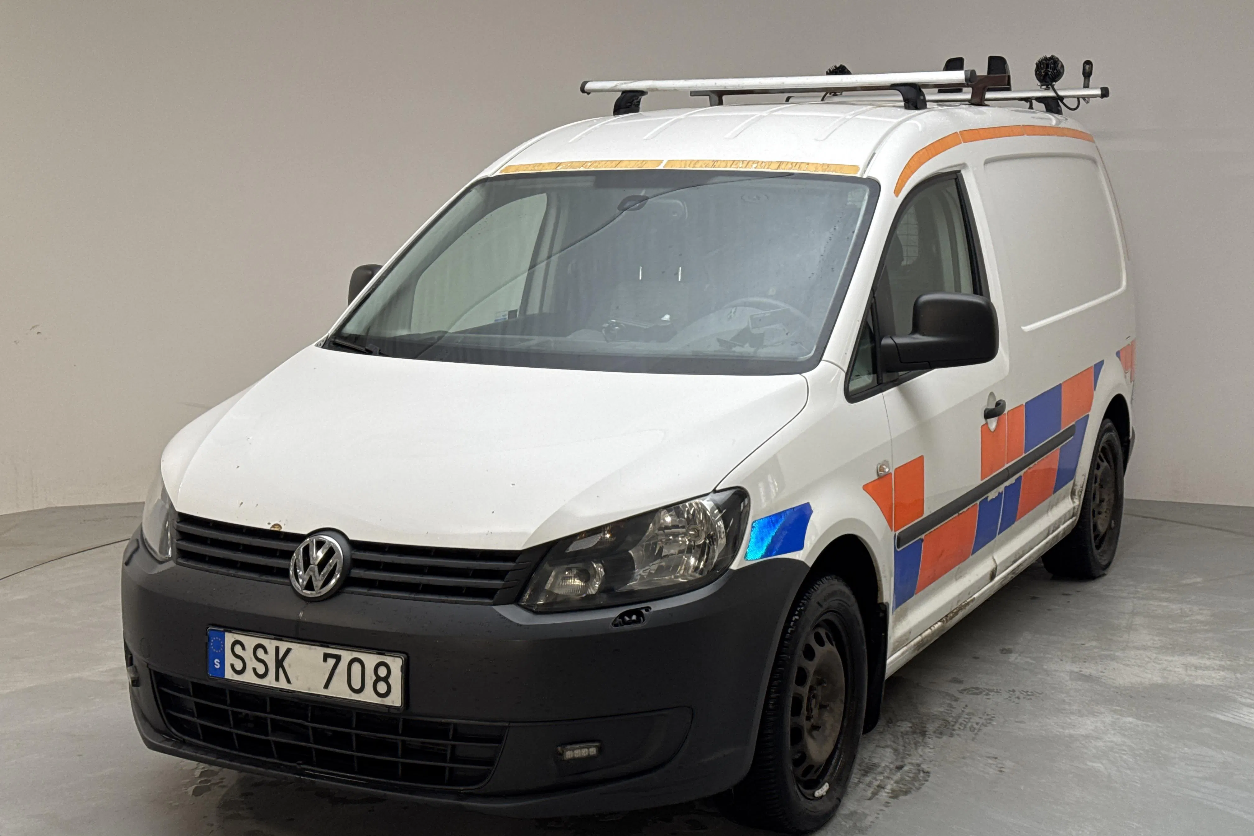 Presentation photo 1 of 12: VW Caddy 1.6 TDI Maxi Skåp (102hk) - 187 380 km - Automatic - white - 2014
