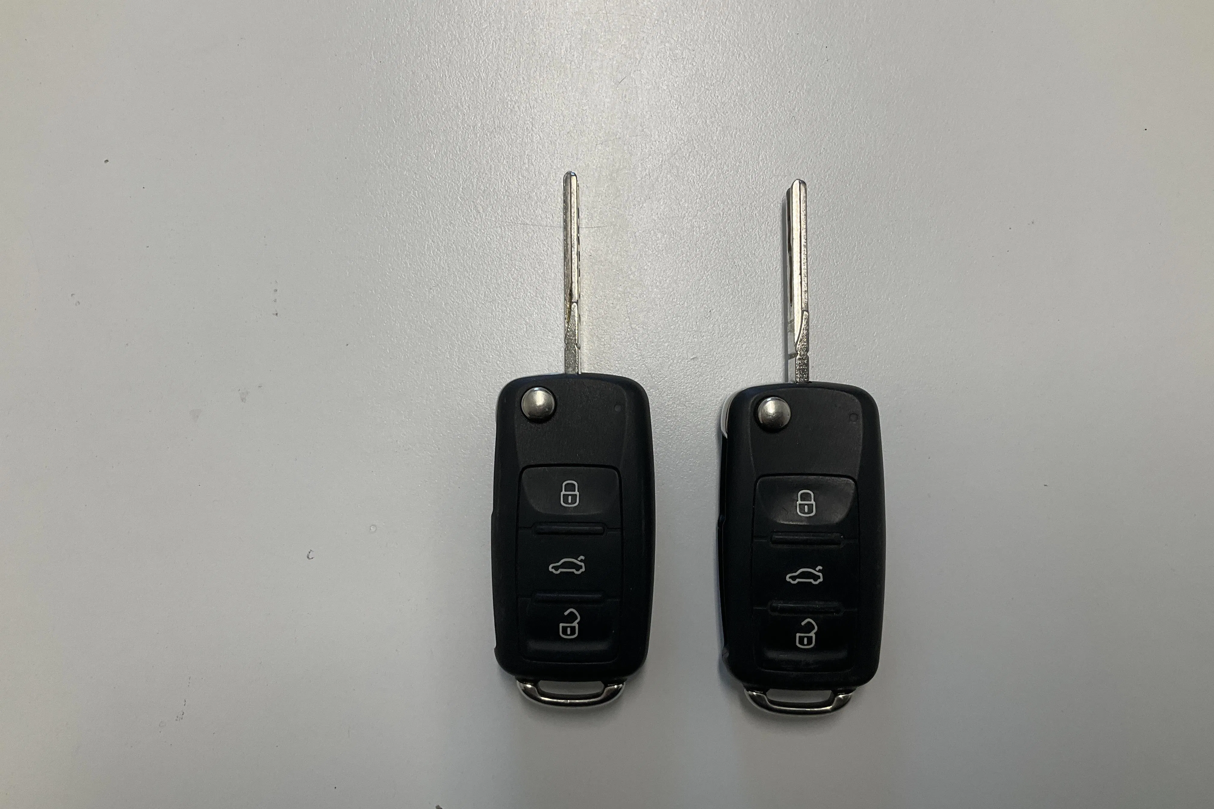 Presentationsfoto 12 av 12: VW Caddy 2.0 Ecofuel Maxi Skåp (109hk) - 9 399 mil - Manuell - vit - 2014