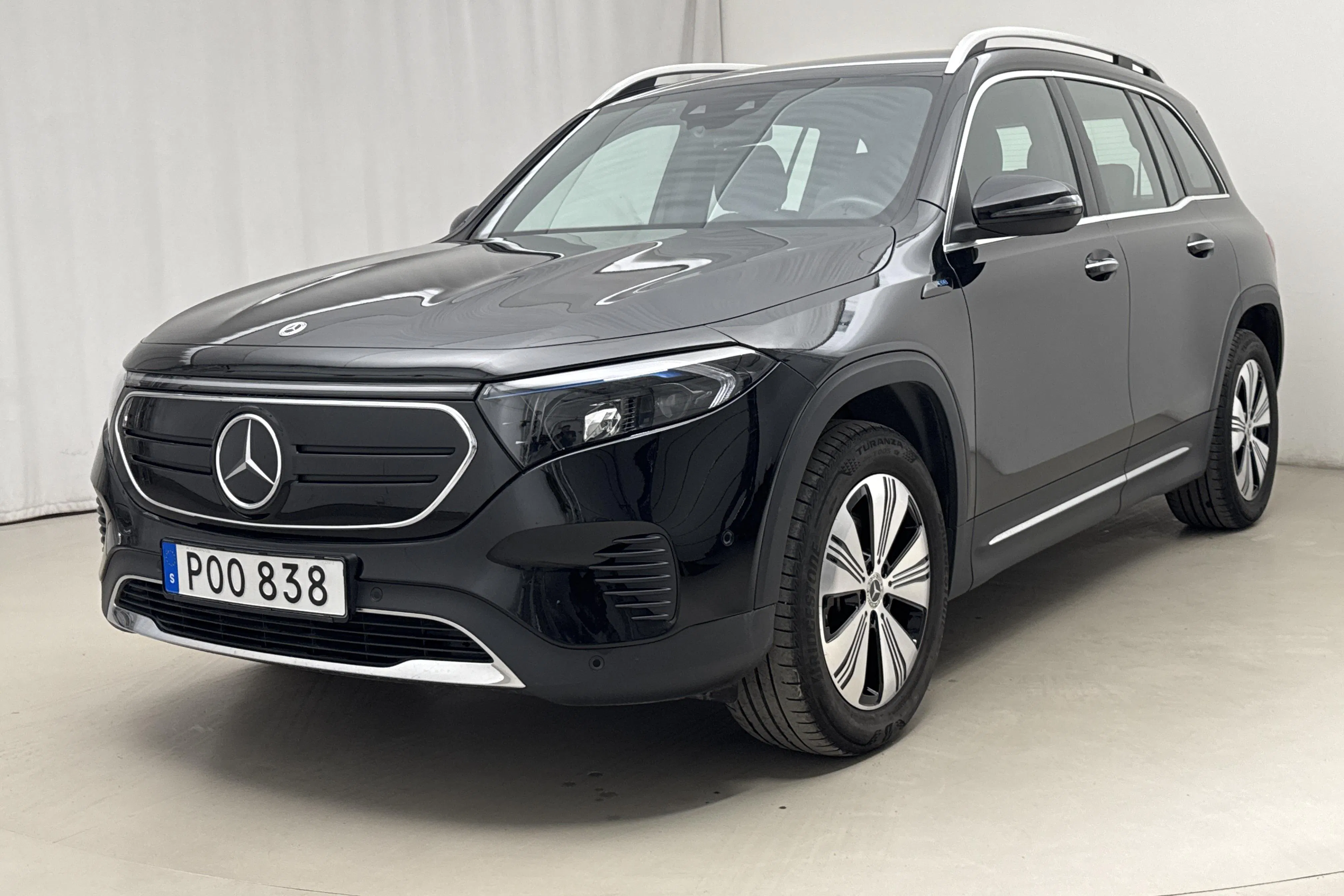 Presentation photo 1 of 23: Mercedes EQB 300 4MATIC X243 (228hk) - 54 520 km - Automatic - black - 2023