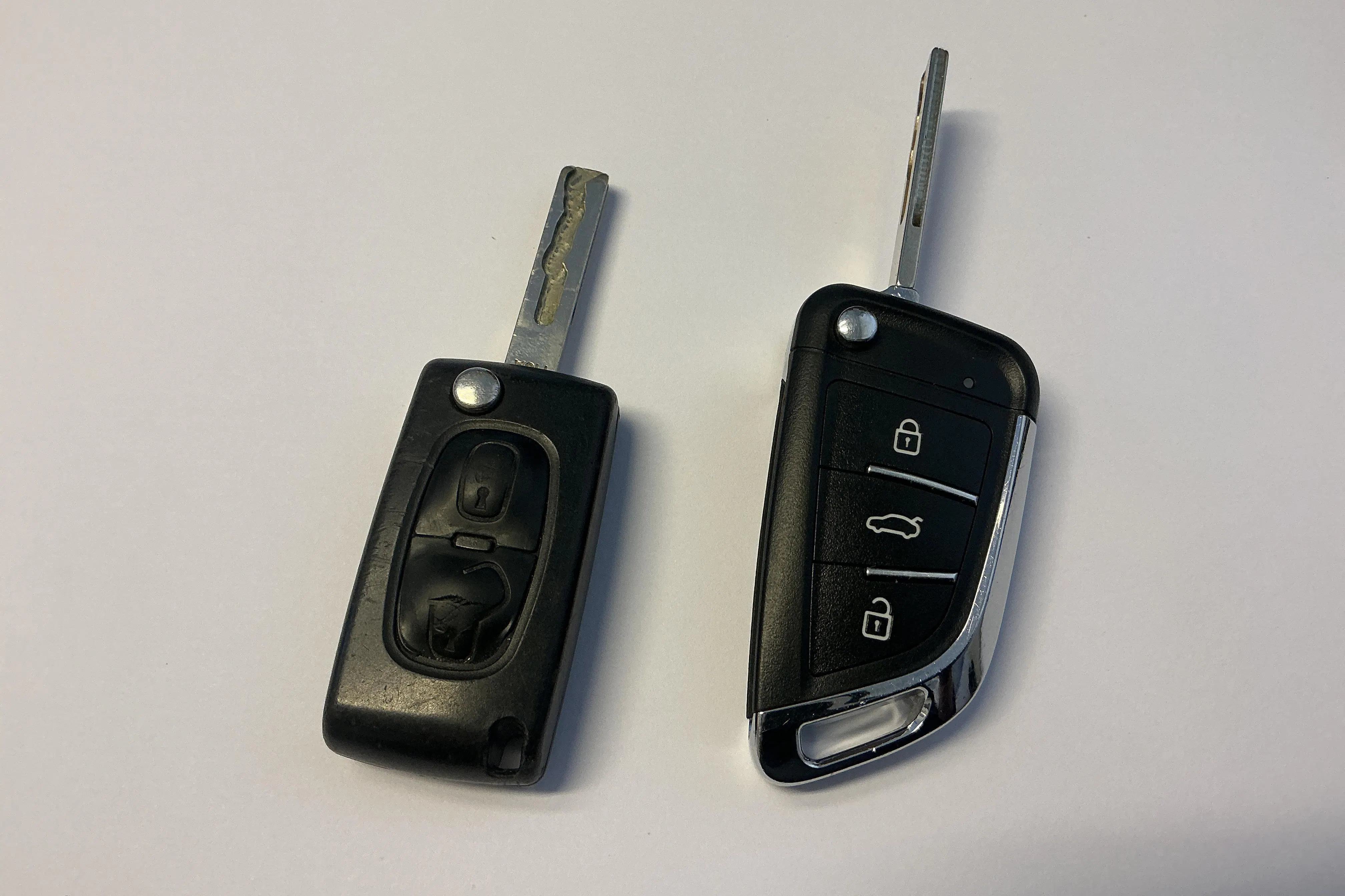 Presentationsfoto 14 av 14: Peugeot 5008 1.6 HDI (112hk) - 21 006 mil - Automat - röd - 2013