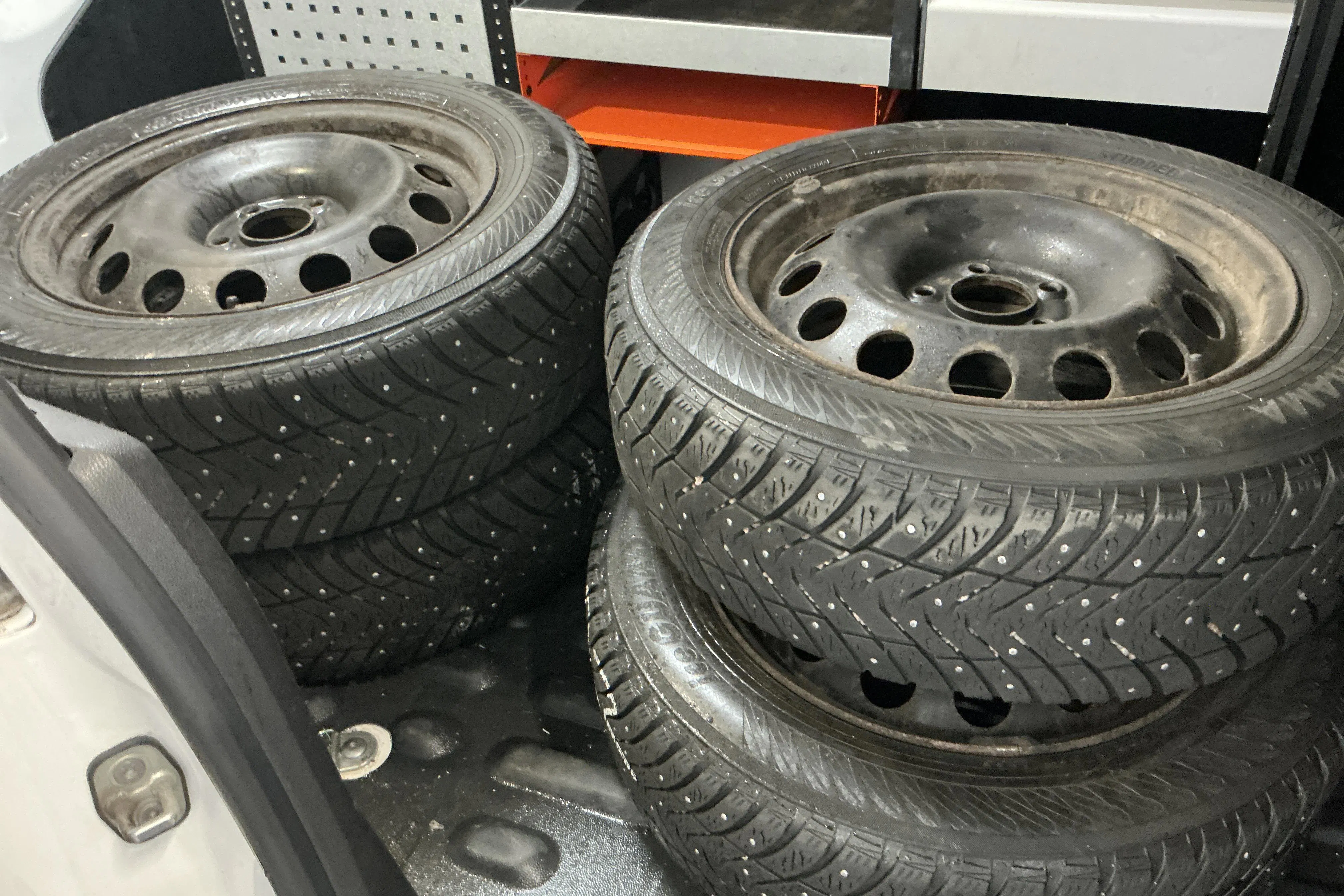 Presentationsfoto 15 av 15: Peugeot Partner 1.5 HDI Skåp (75hk) - 9 507 mil - Manuell - vit - 2020