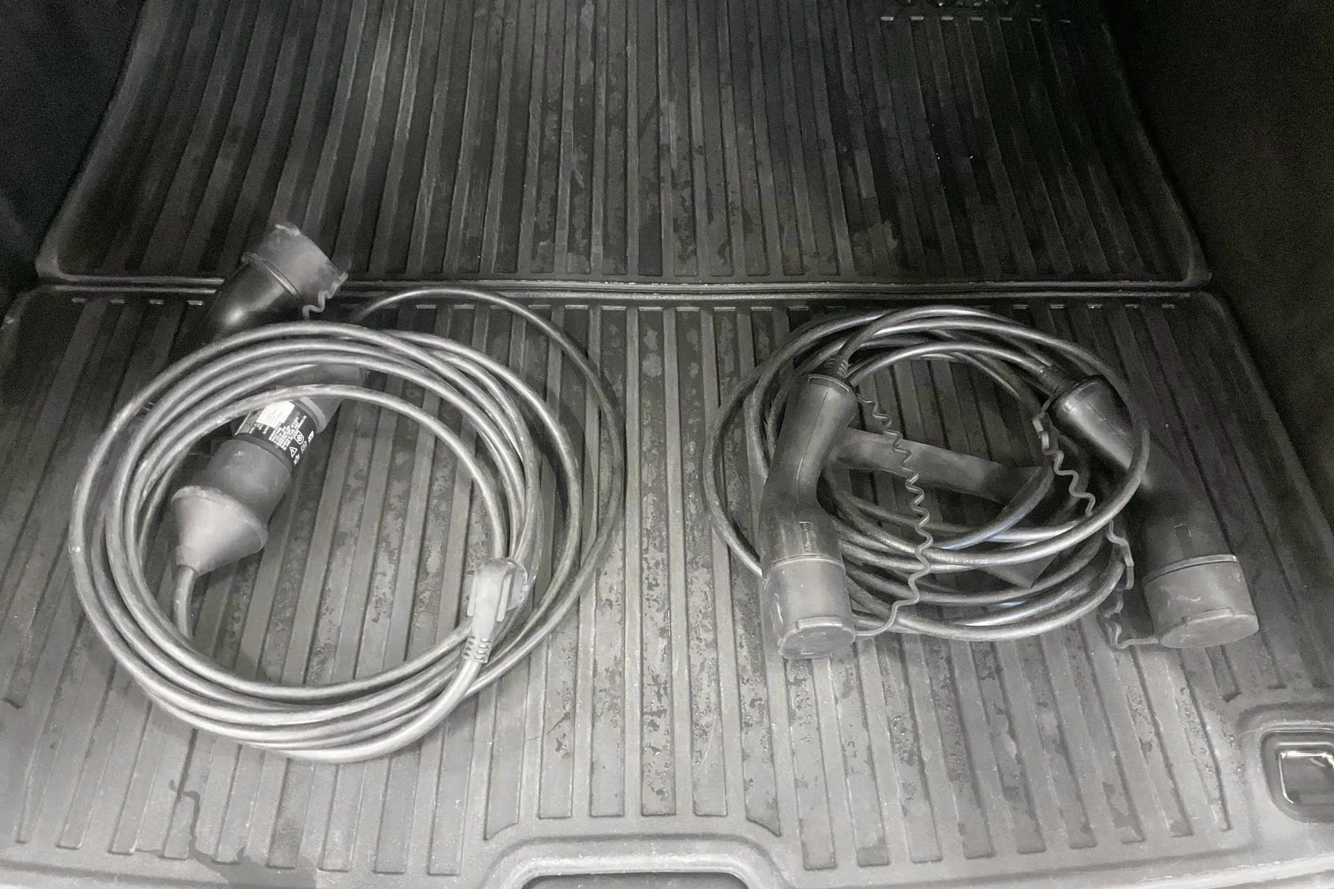 Presentationsfoto 20 av 20: Volvo V60 T6 AWD Twin Engine (340hk) - 11 400 mil - Automat - vit - 2021