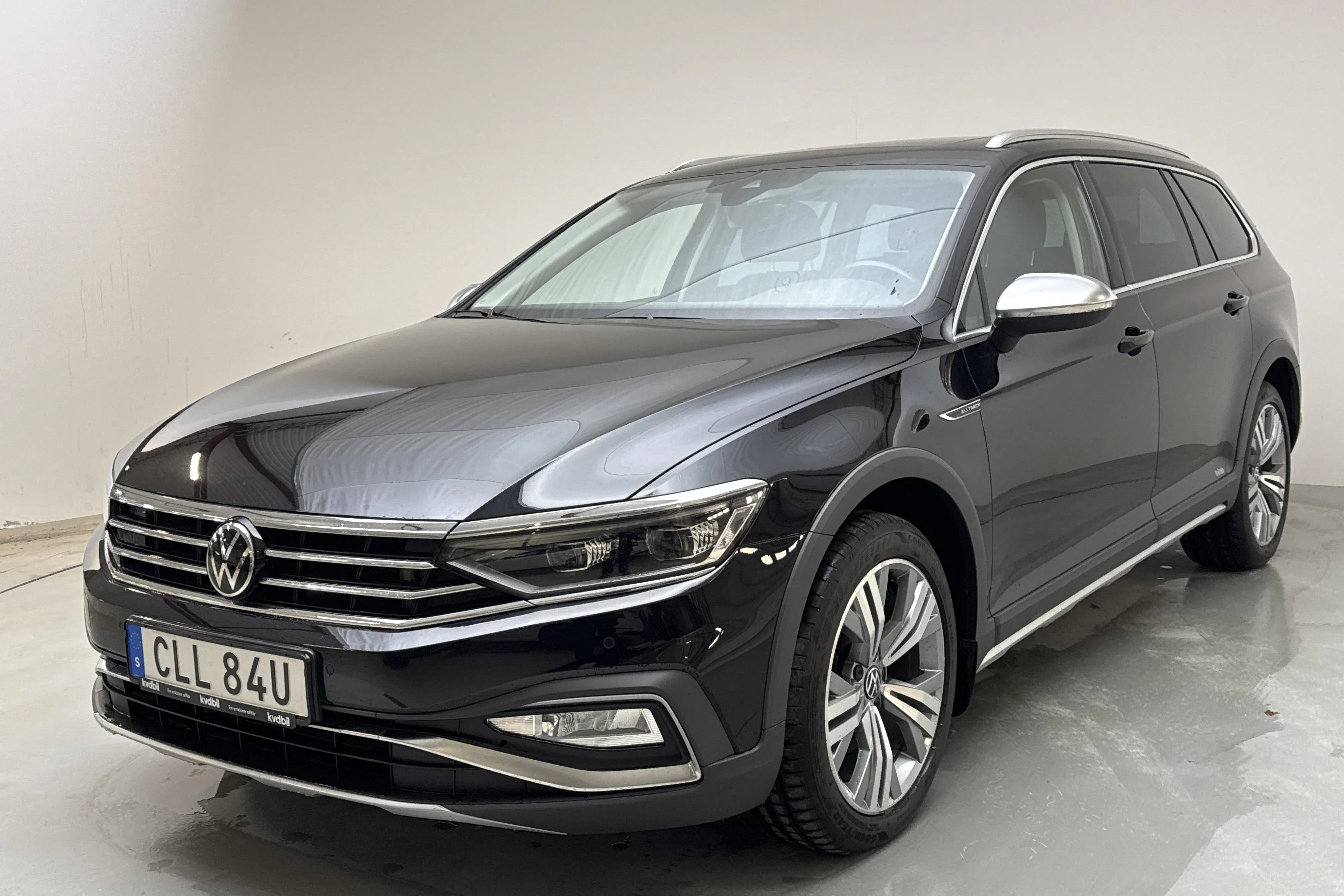 Presentation photo 1 of 17: VW Passat 2.0 TDI (190hk) - 151 050 km - Automatic - black - 2021
