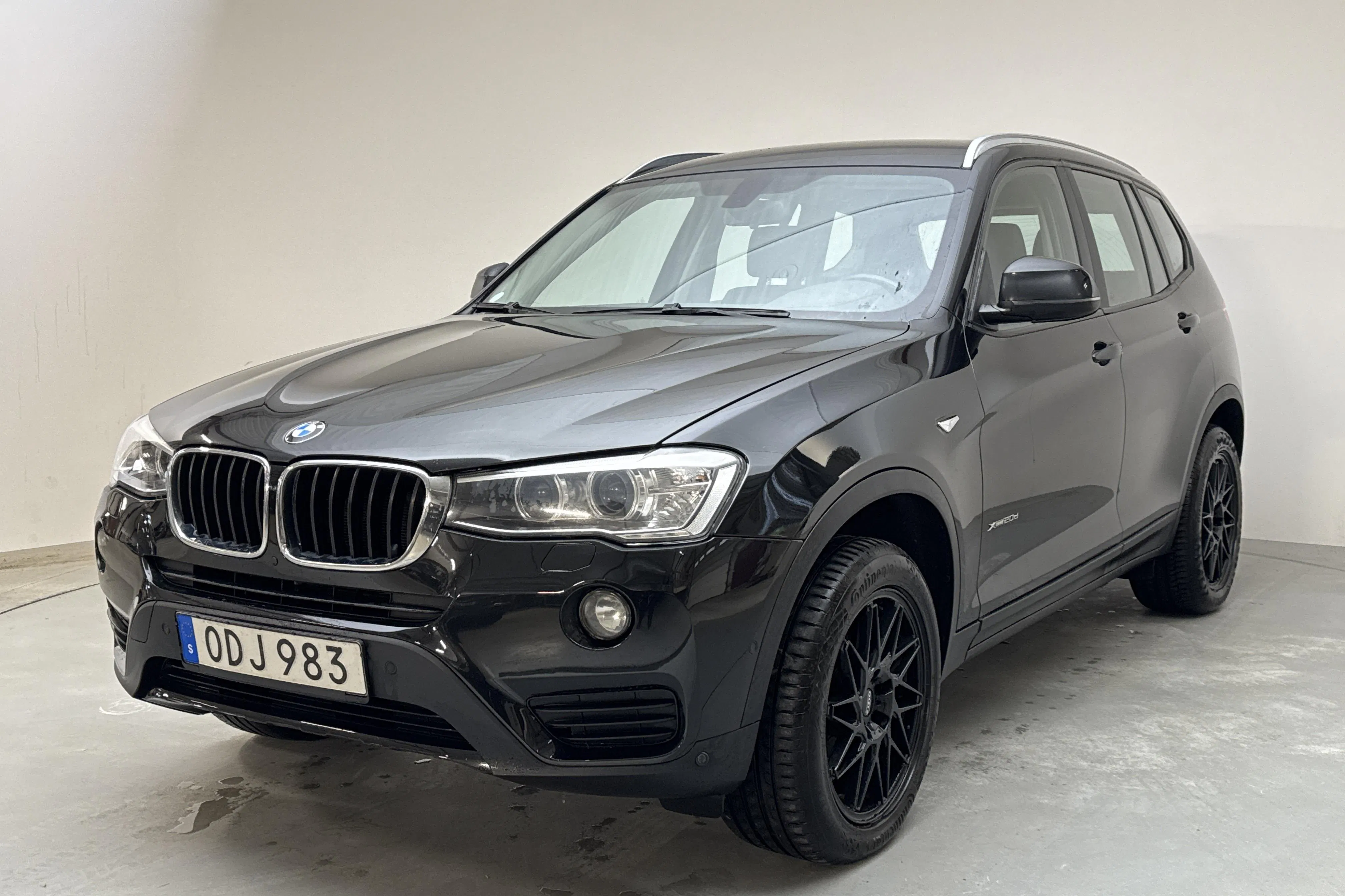 Presentationsfoto 1 av 15: BMW X3 xDrive20d, F25 (190hk) - 20 613 mil - Automat - svart - 2016