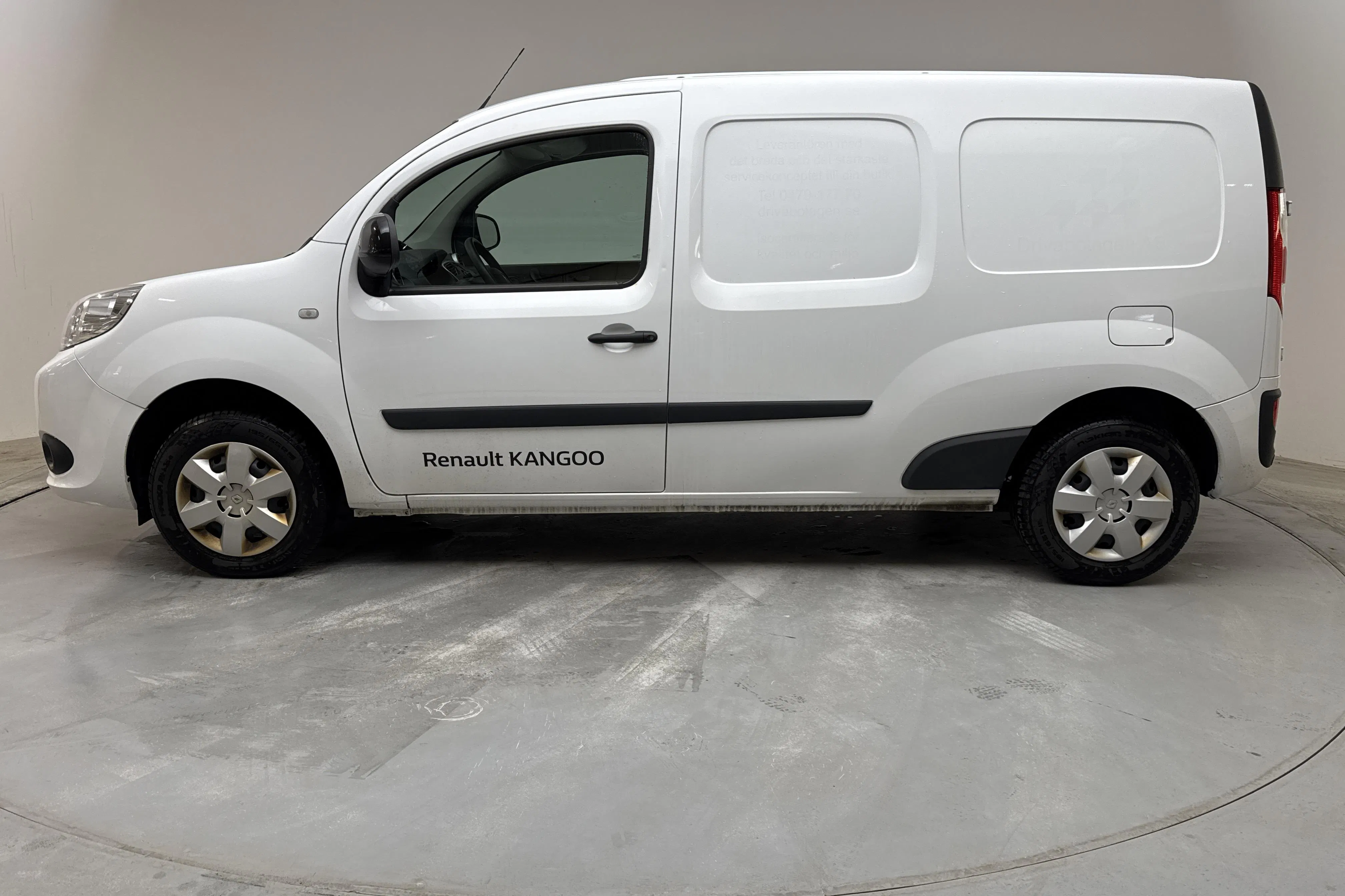 Presentationsfoto 2 av 12: Renault Kangoo 1.5 dCi Maxi Skåp (95hk) - 15 972 mil - Manuell - vit - 2021