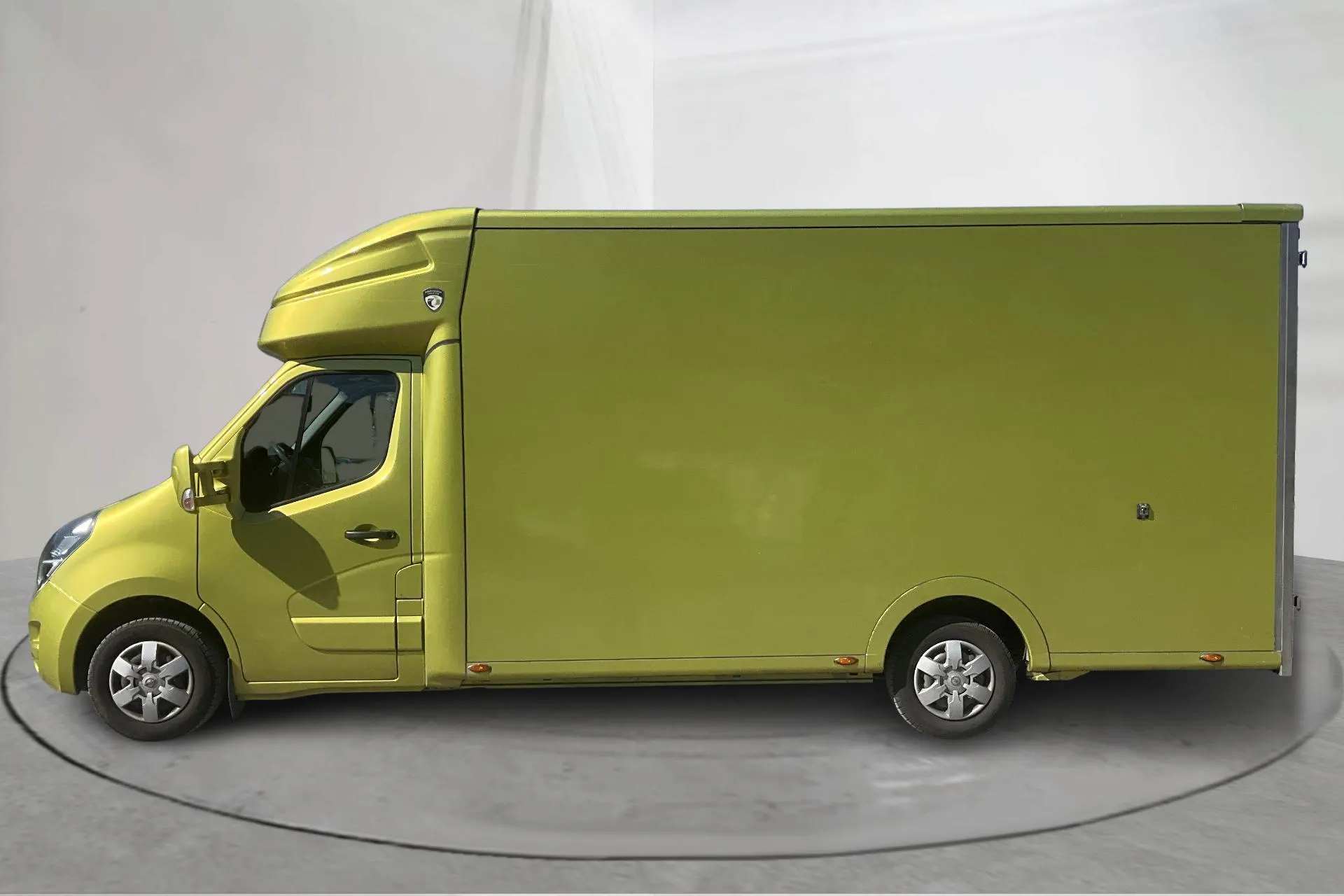 Presentation photo 2 of 12: Opel Movano Volymskåp 2.3 CDTI (163hk) - 111 780 km - Manual - Light Green - 2021