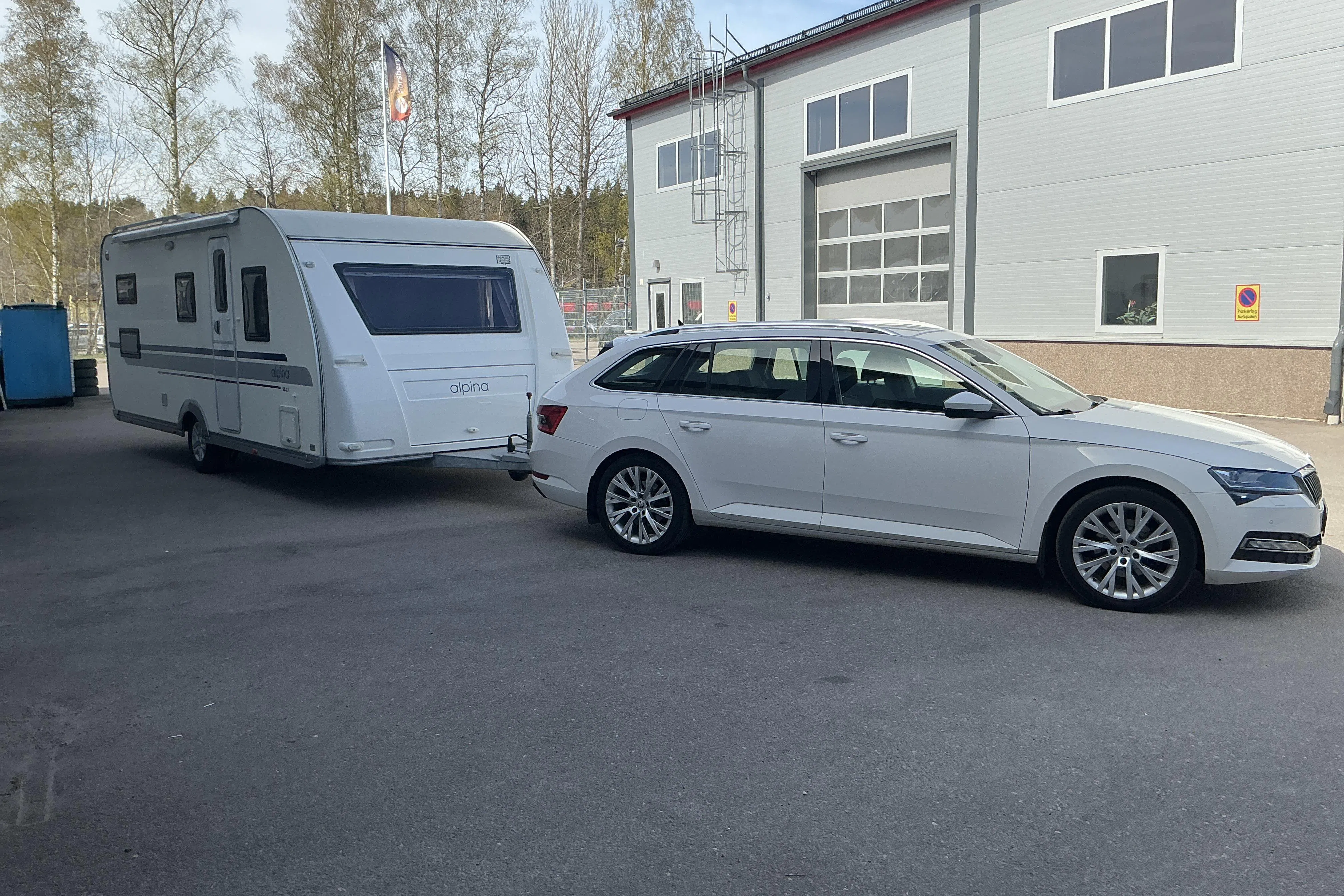 Presentationsfoto 36 av 36: ADRIA alpina 563UK Husvagn - 0 km - vit - 2012