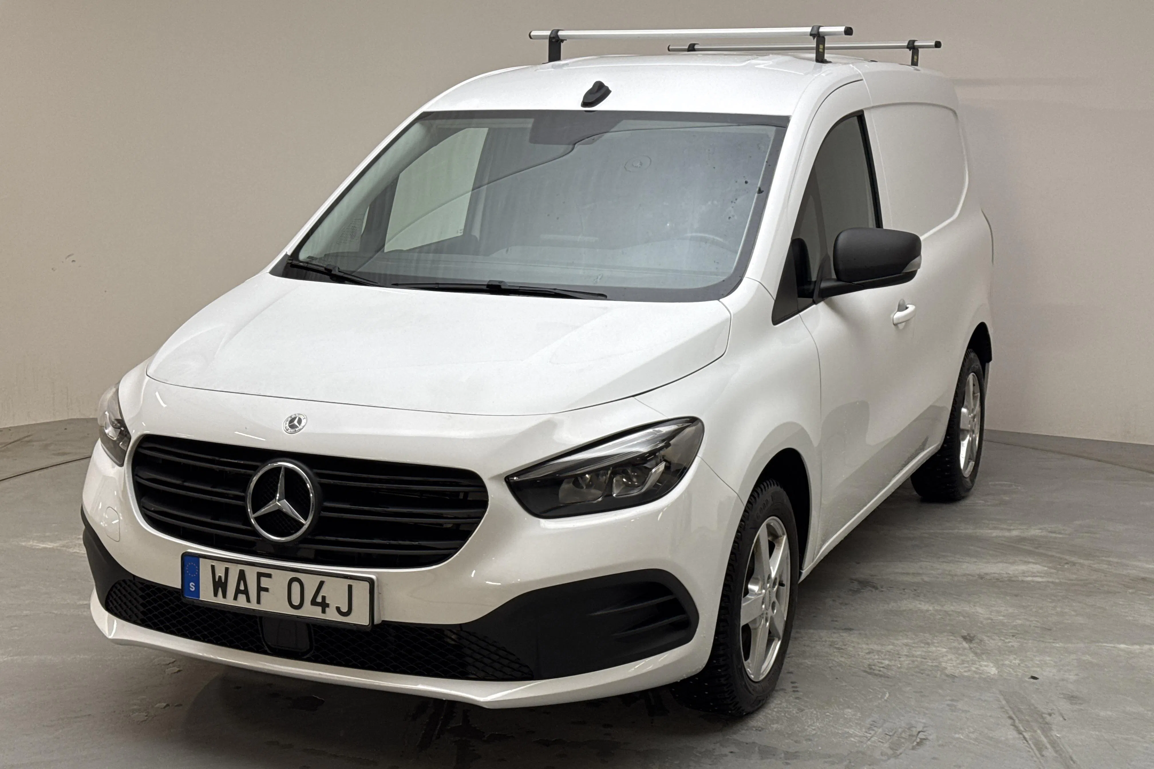 Presentationsfoto 1 av 11: Mercedes Citan 110 1.5 CDI (95hk) - 2 484 mil - Automat - vit - 2023