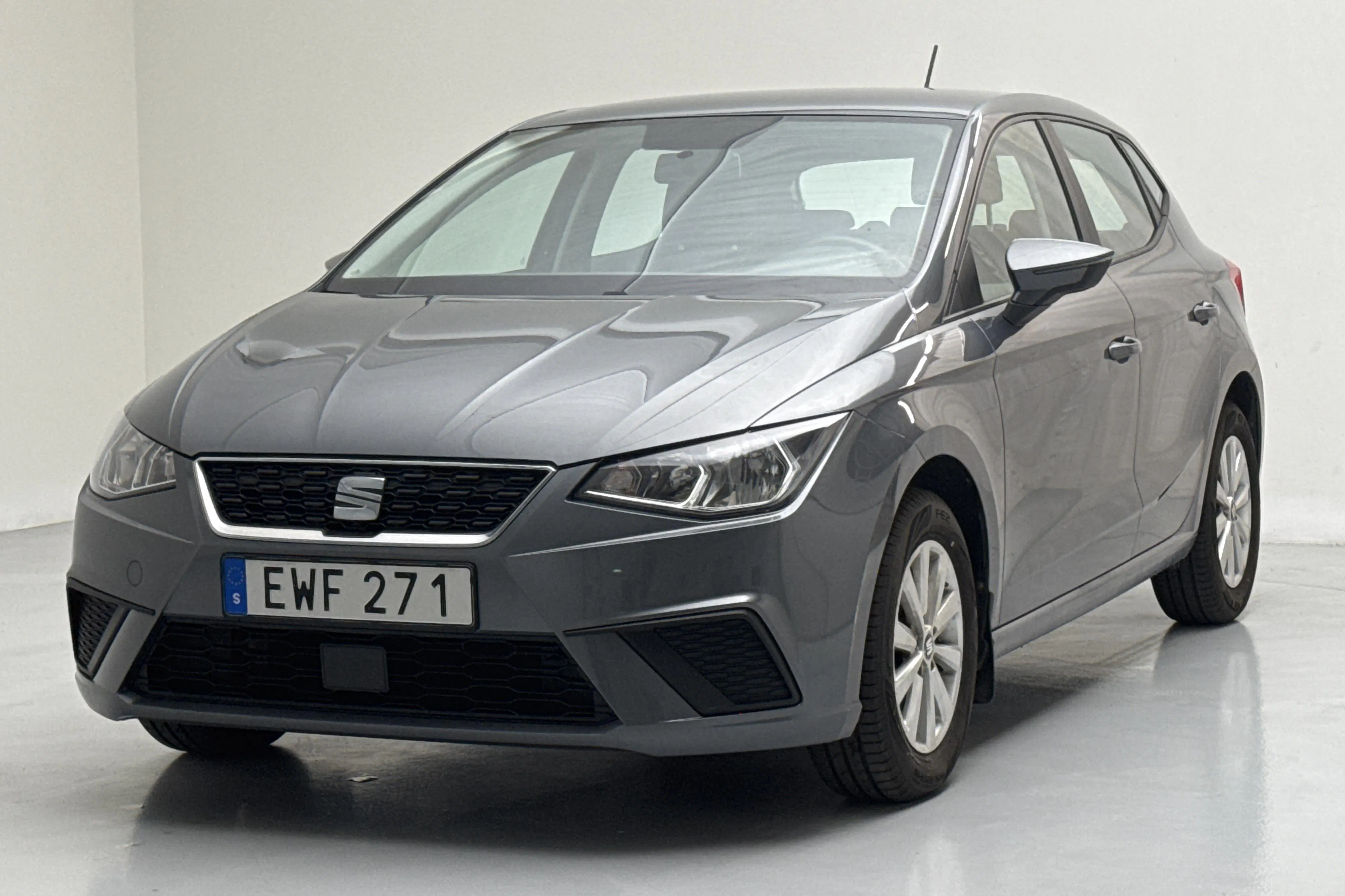 Presentationsfoto 1 av 12: Seat Ibiza 1.0 MPI 5dr (75hk) - 8 287 mil - Manuell - grå - 2018