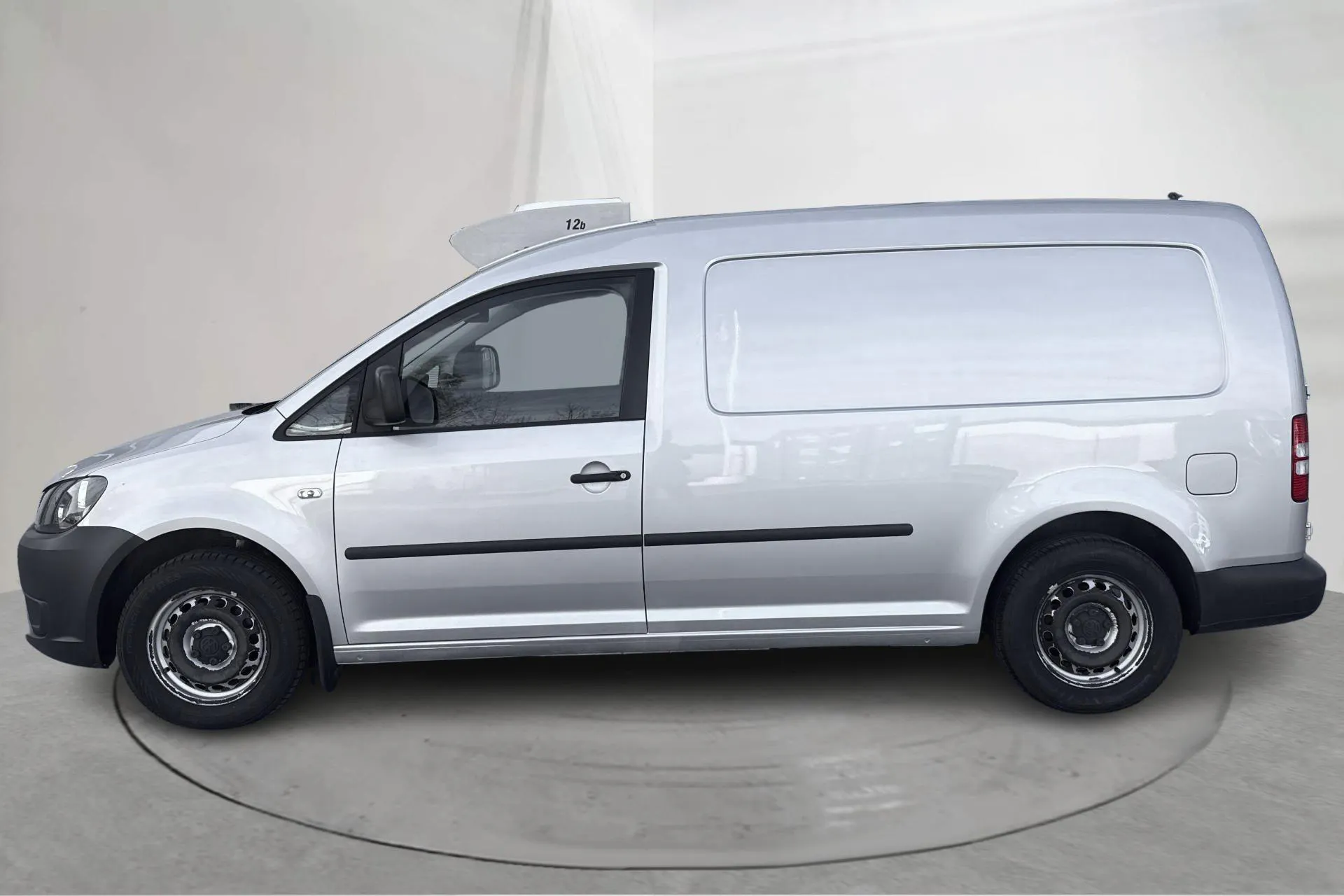 Presentation photo 2 of 18: VW Caddy 1.6 TDI Maxi Skåp (102hk) - 113 700 km - Automatic - silver - 2014